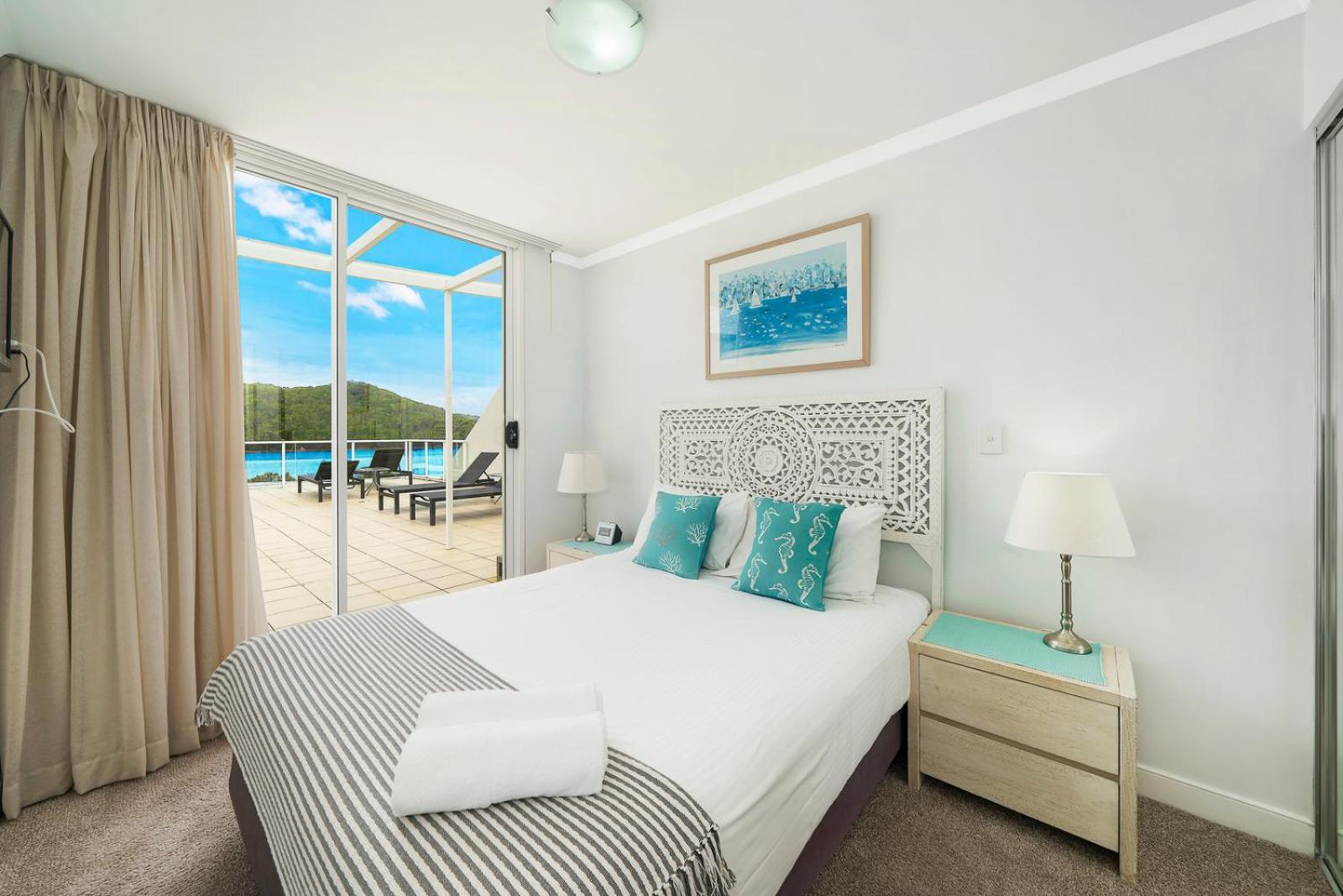 Bella Mare - 2 Bedroom Ocean View Terrace Apt