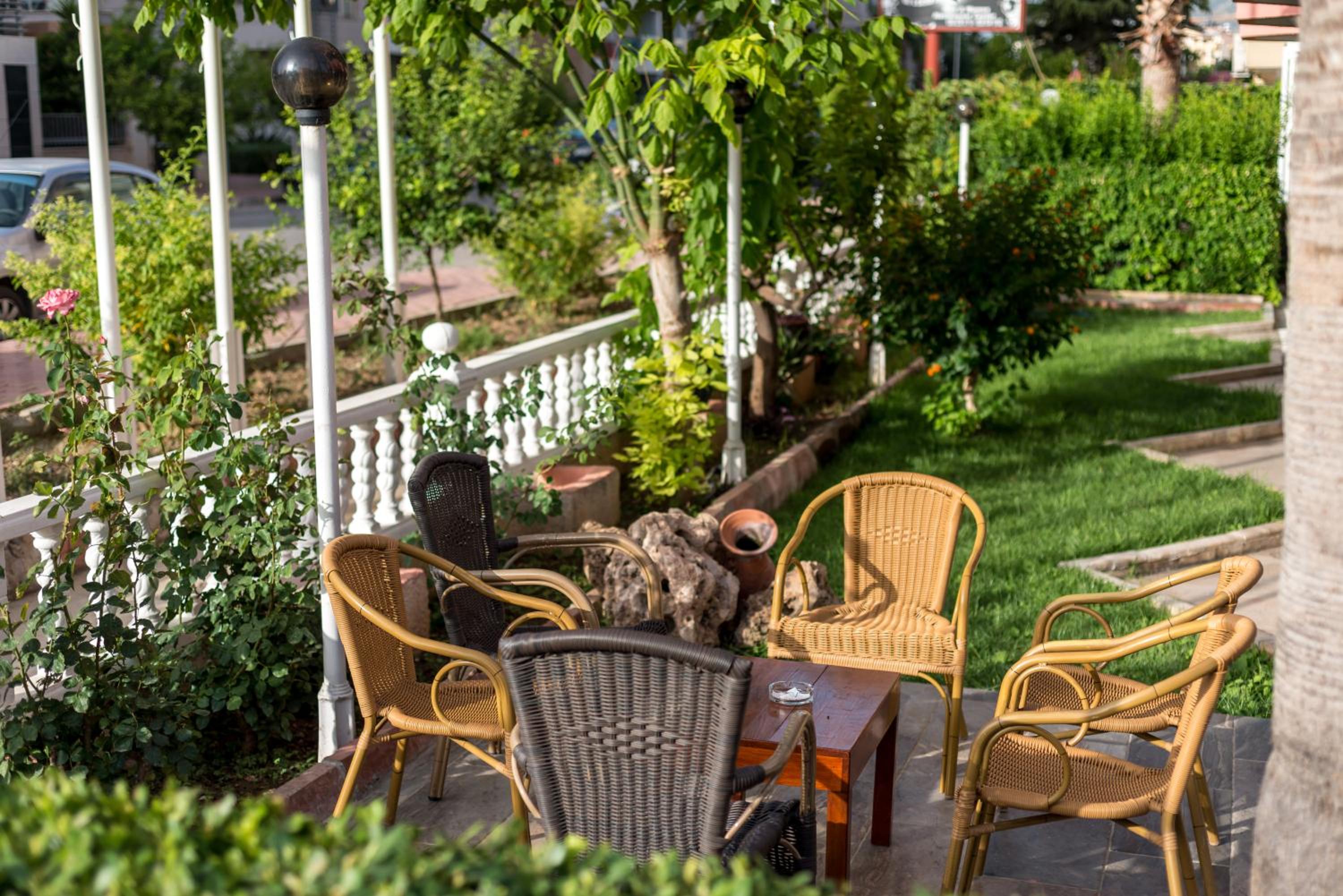 Zel Hotel - Image 55