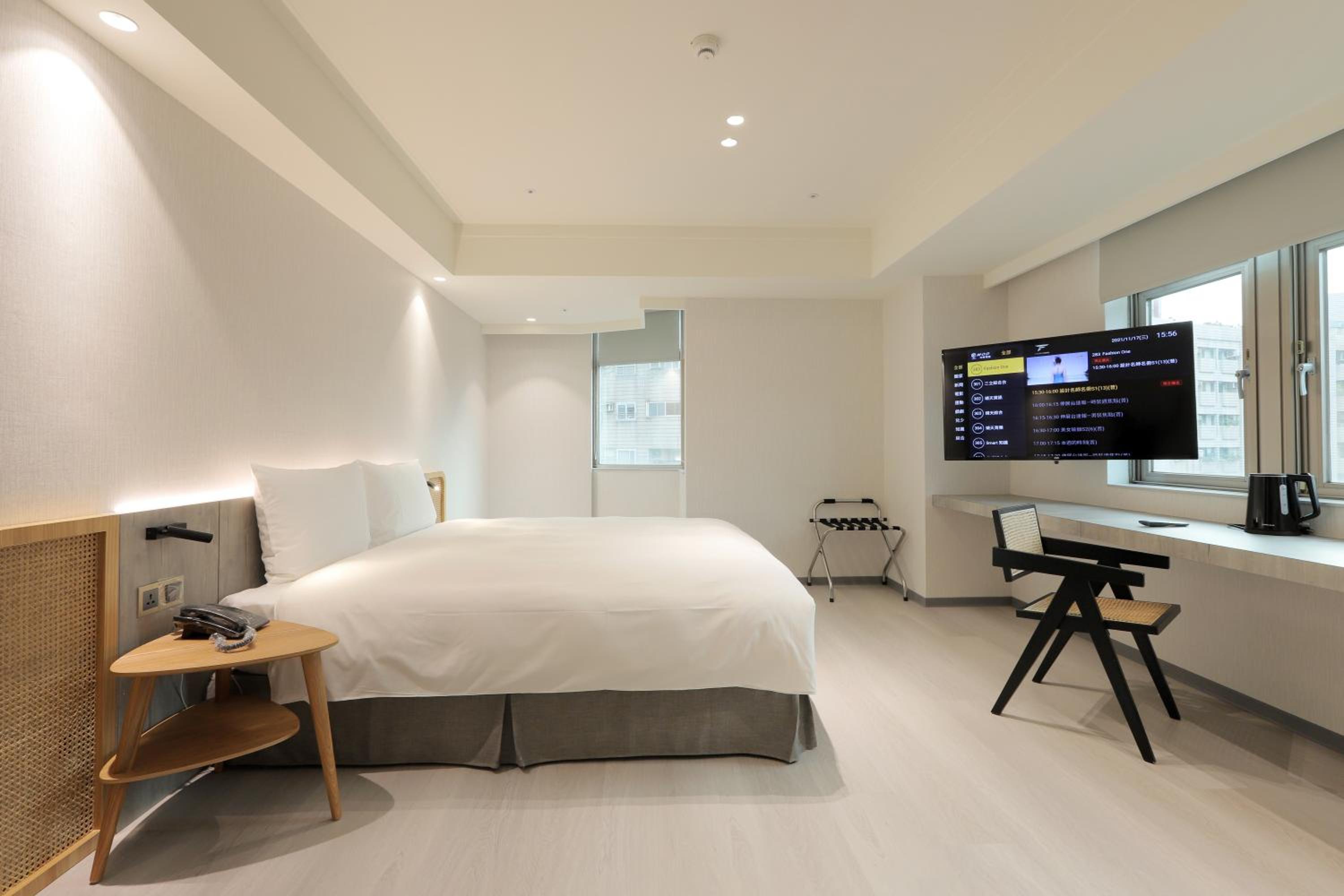 Dahu Park Hotel - Image 4