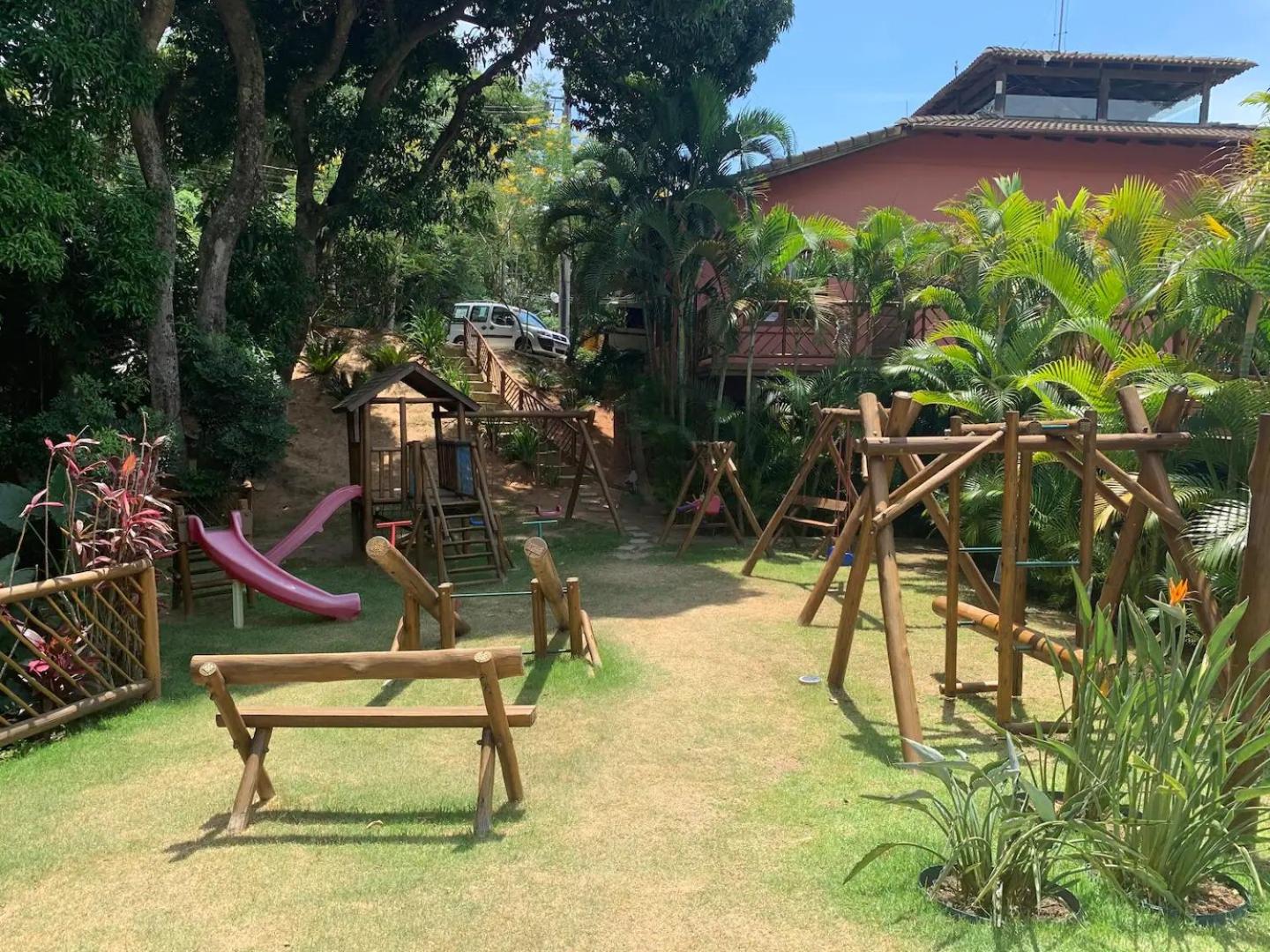 Residência em condom, 1 ou 2 suítes, vista para o mar, Praia do Curral, Ilhabela