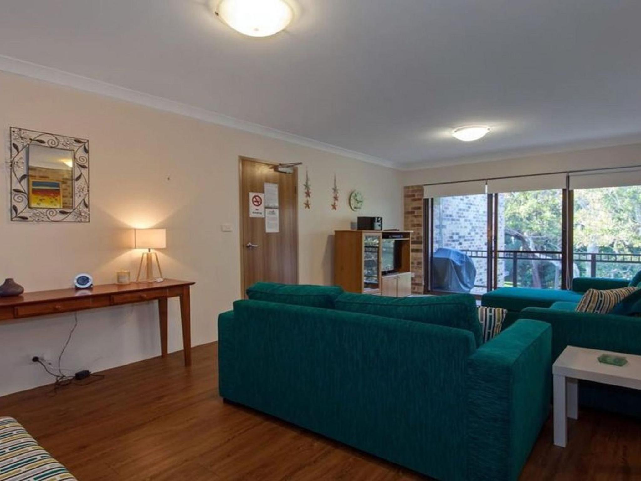 Bay Parklands 69 large unit with views pool tennis court and spa