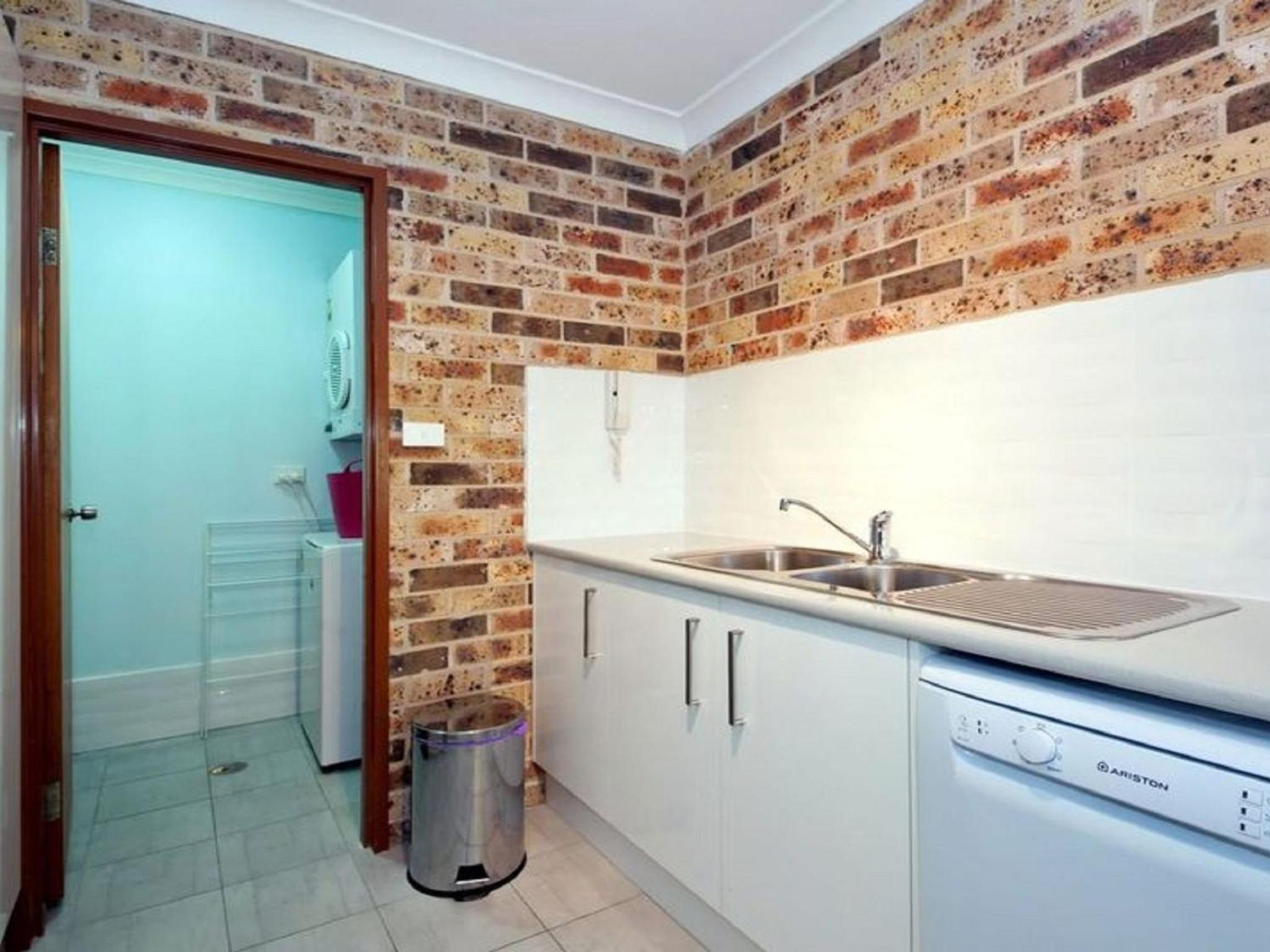 Bay Parklands 69 large unit with views pool tennis court and spa