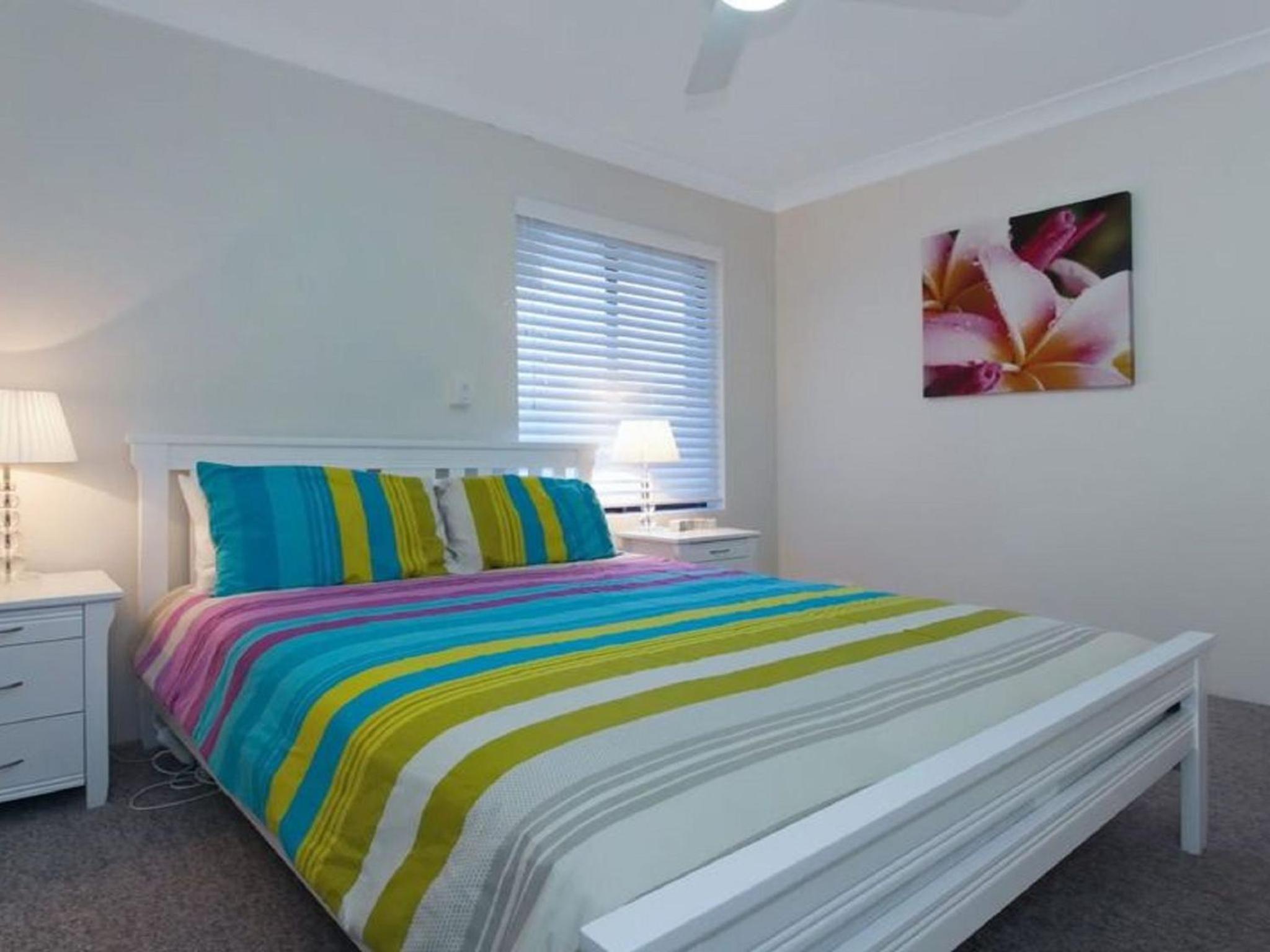 Bay Parklands 69 large unit with views pool tennis court and spa