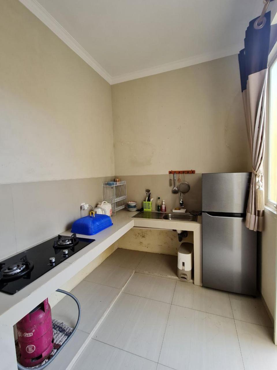 Samadi Villa Batu view 2