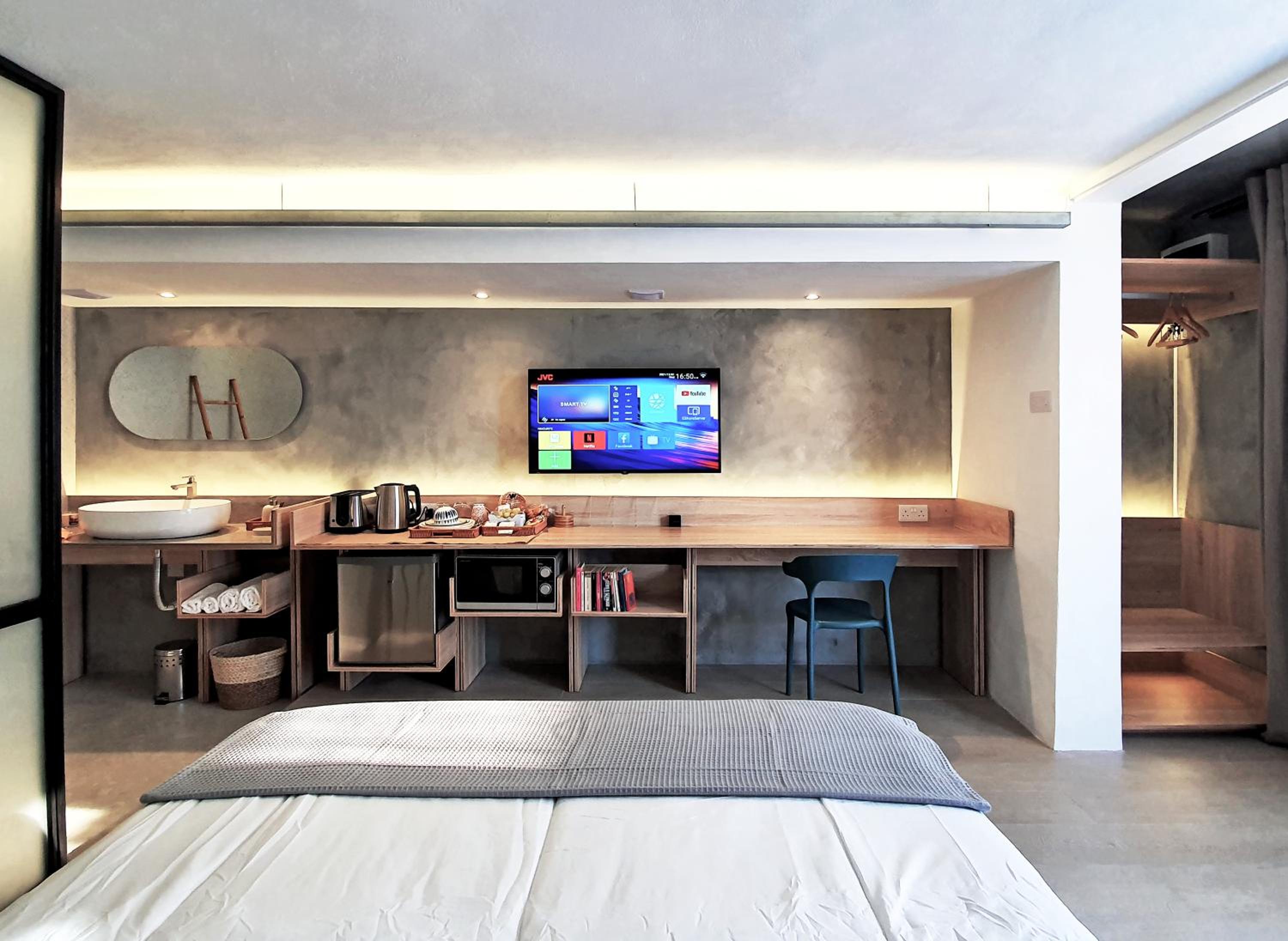 Dodo Studio 1 I Your luxury cosy retreat home view 2