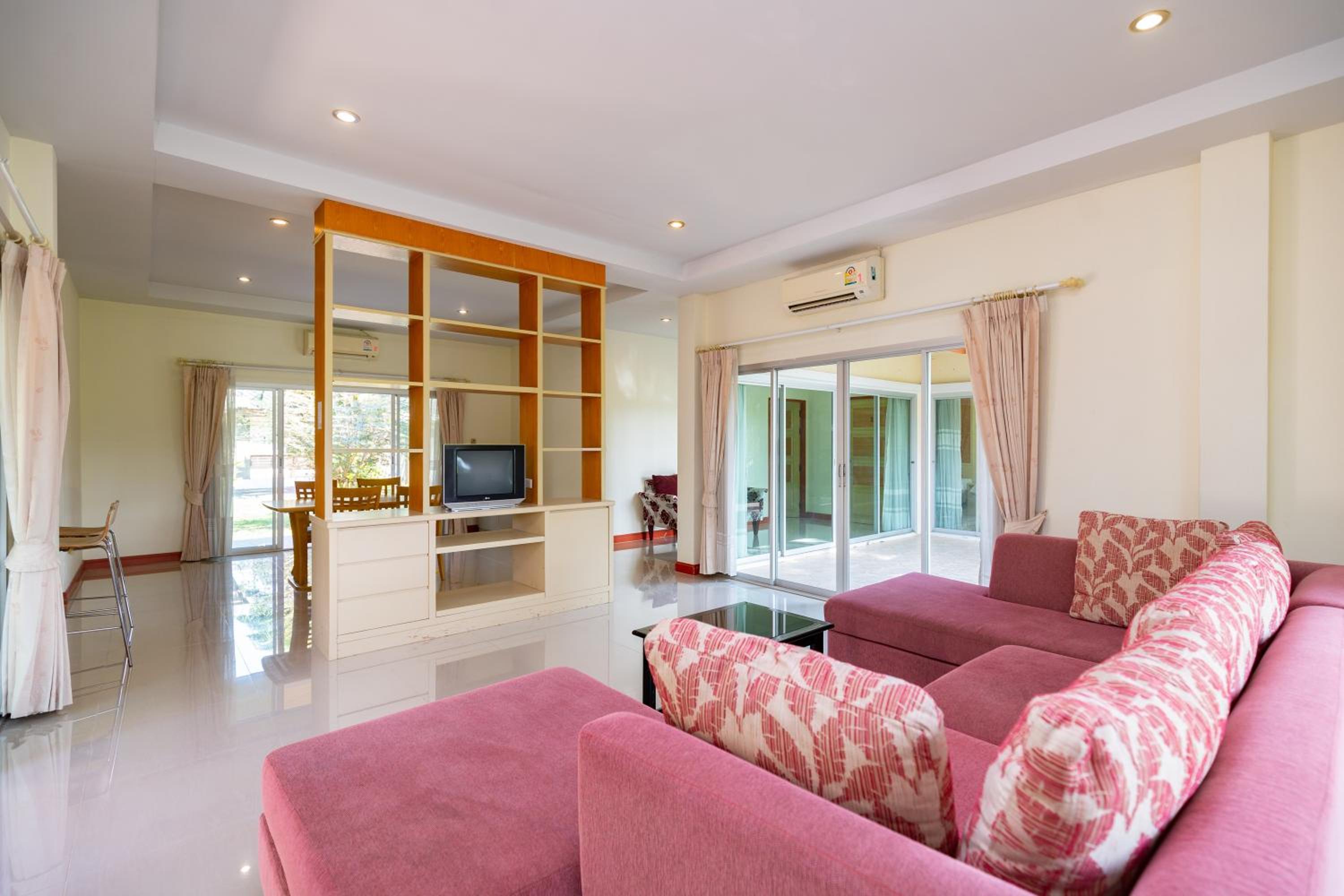 Thara Cholapruek Resort, photo 77