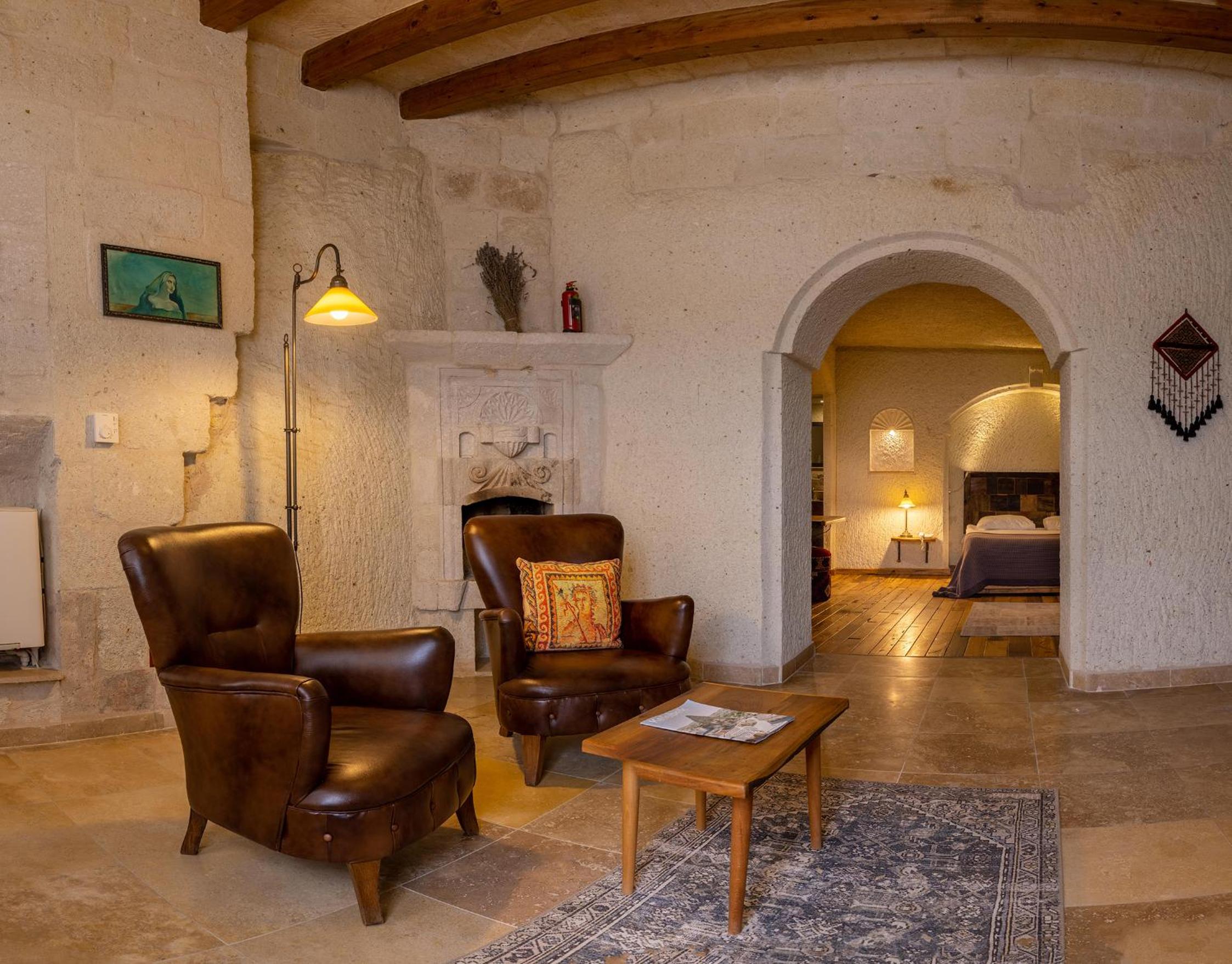 Seki Cave Suites - Image 116