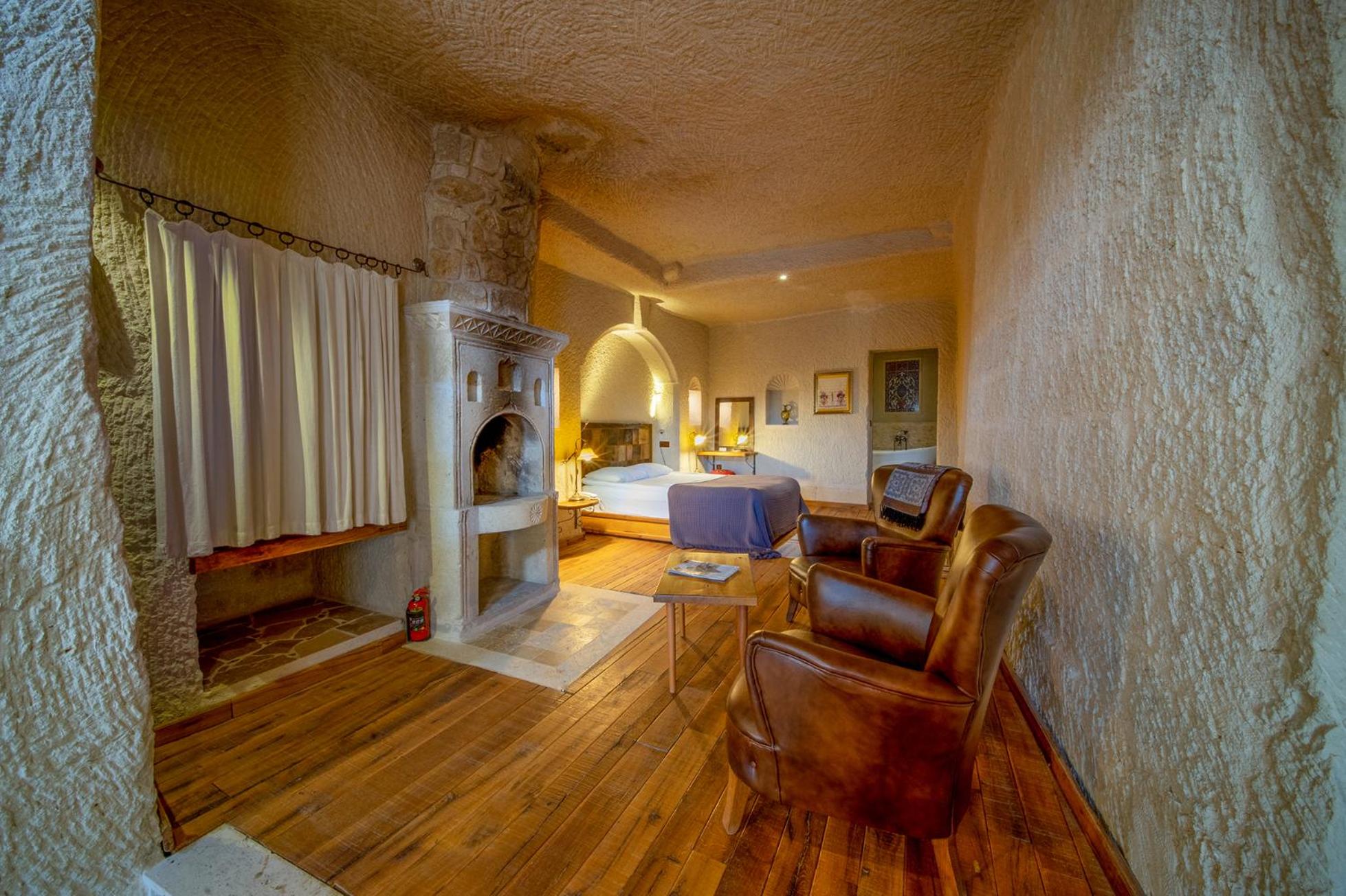 Seki Cave Suites - Image 11