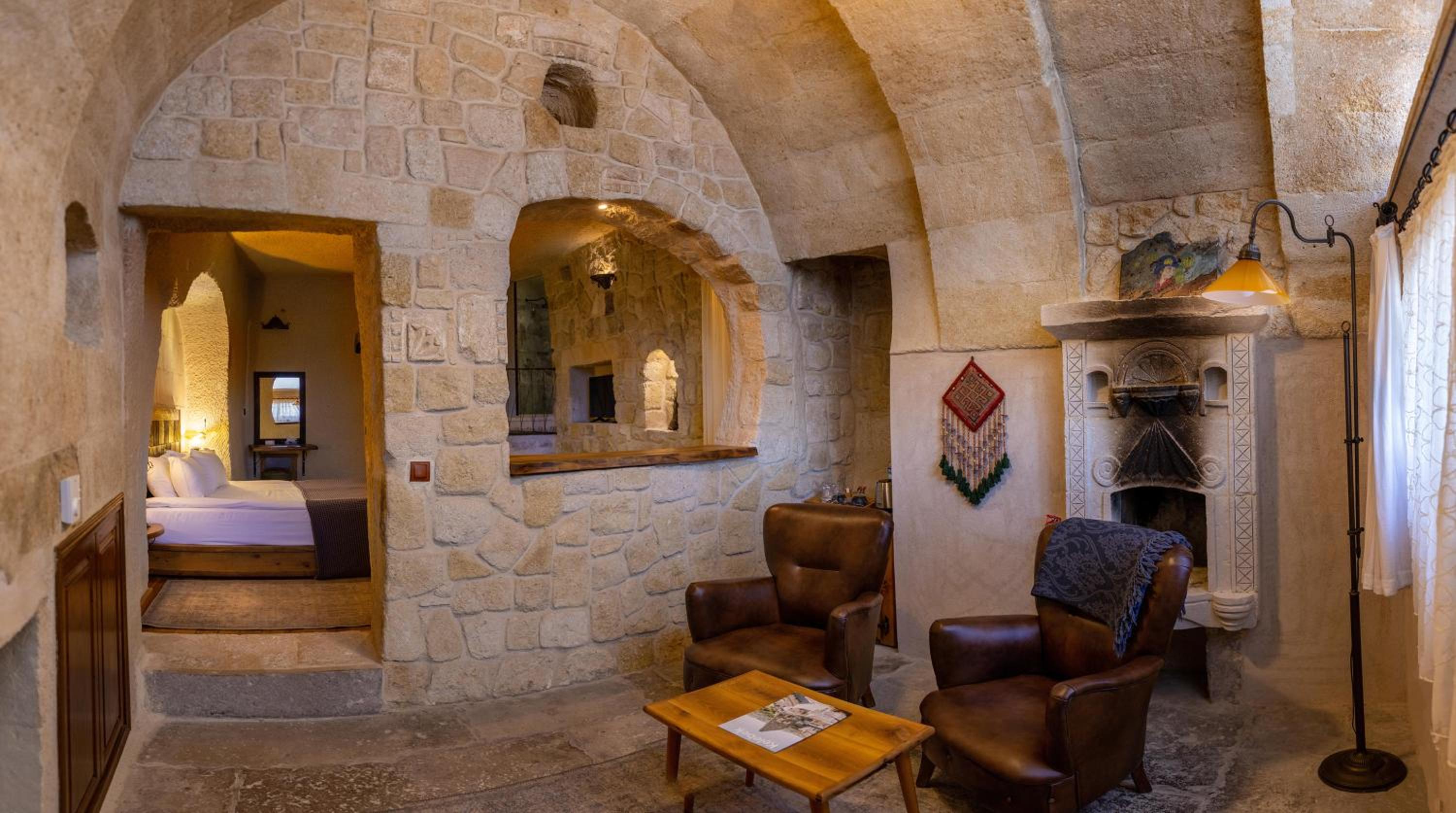 Seki Cave Suites - Image 67