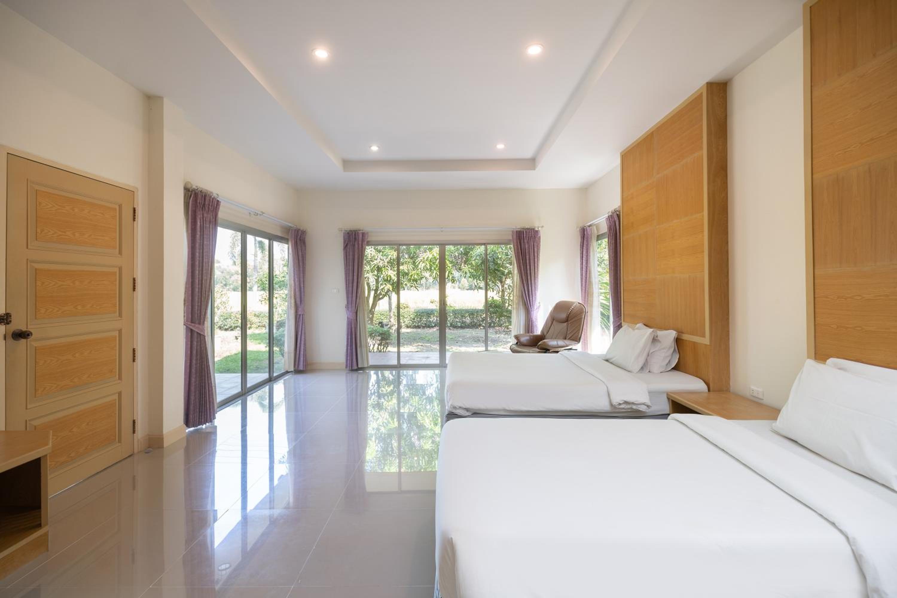 Thara Cholapruek Resort, photo 34