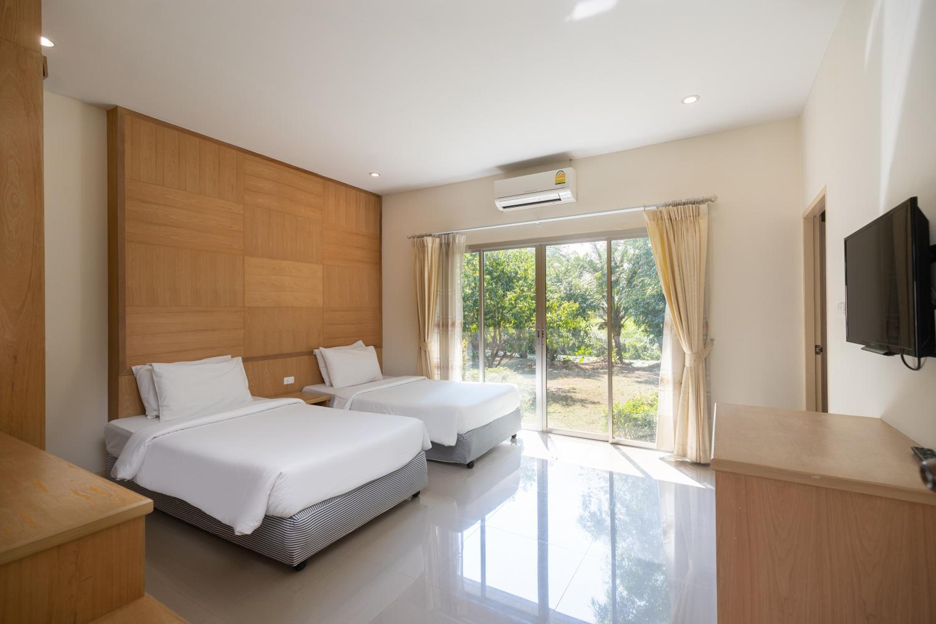 Thara Cholapruek Resort, photo 57