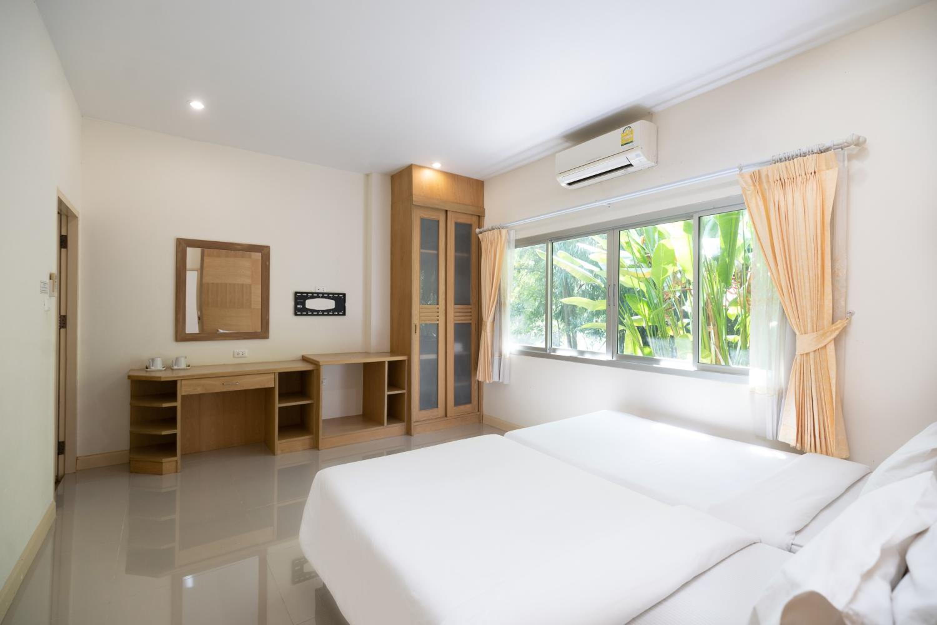 Thara Cholapruek Resort, photo 74