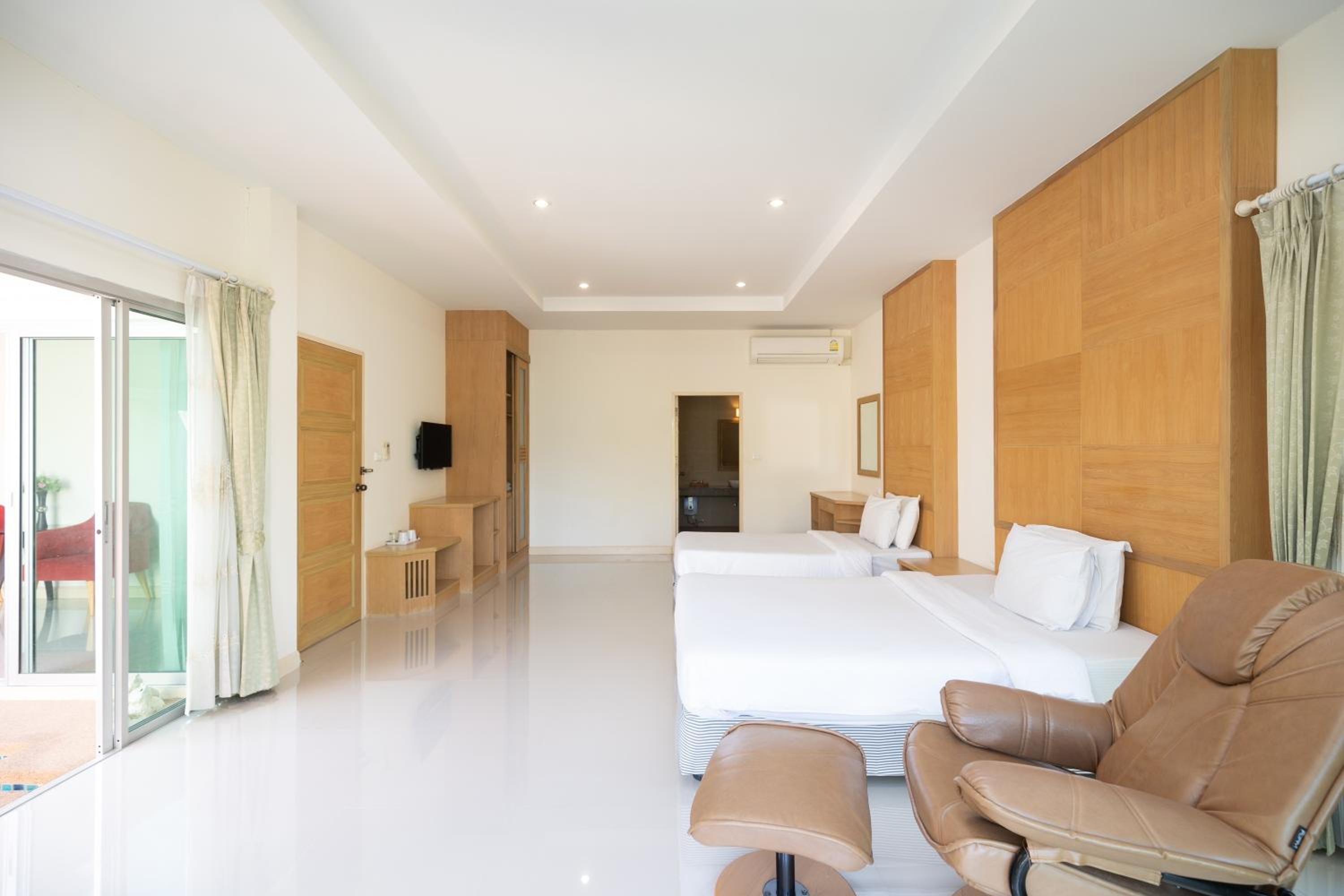 Thara Cholapruek Resort, photo 63