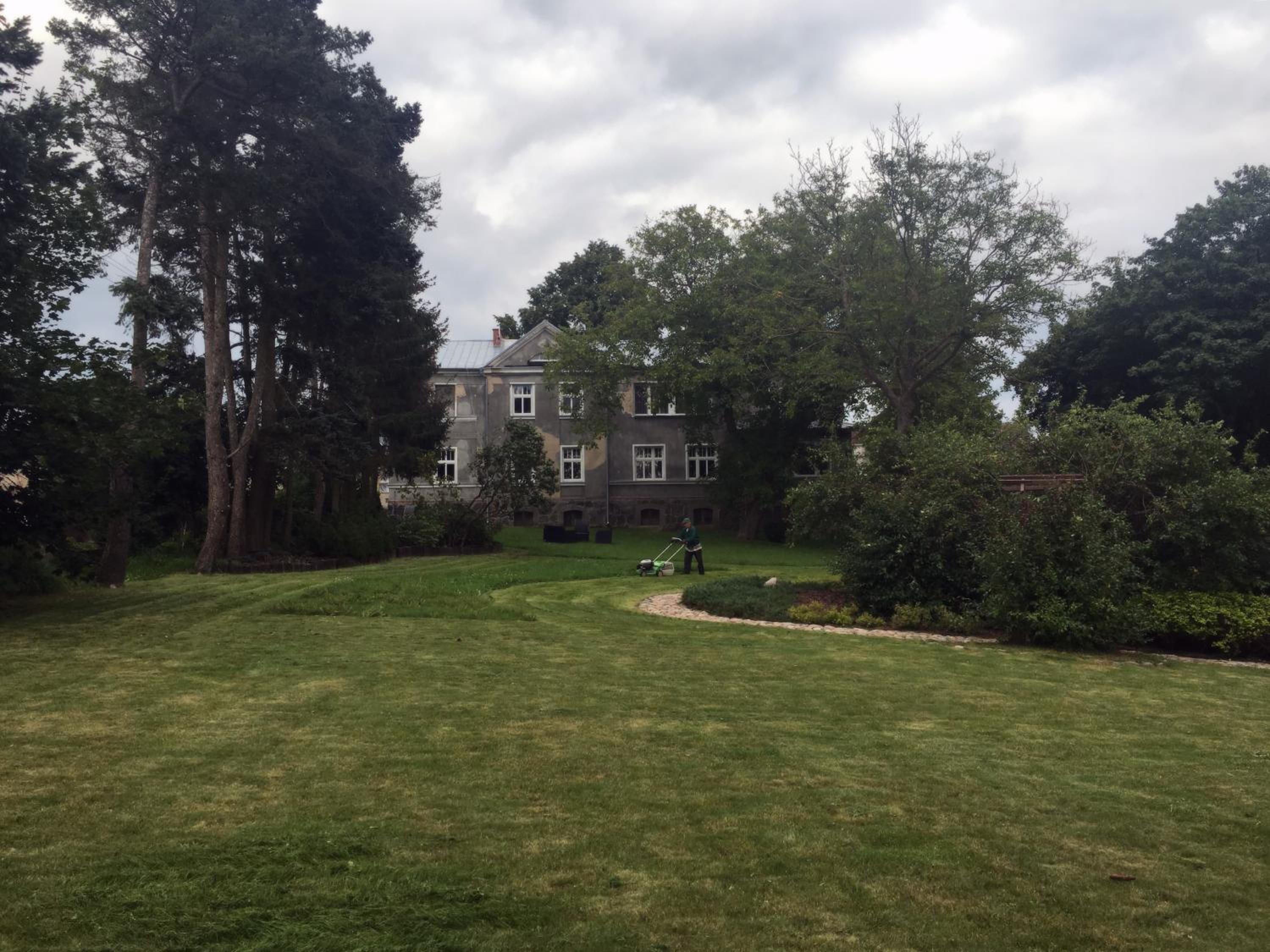 Photo 25