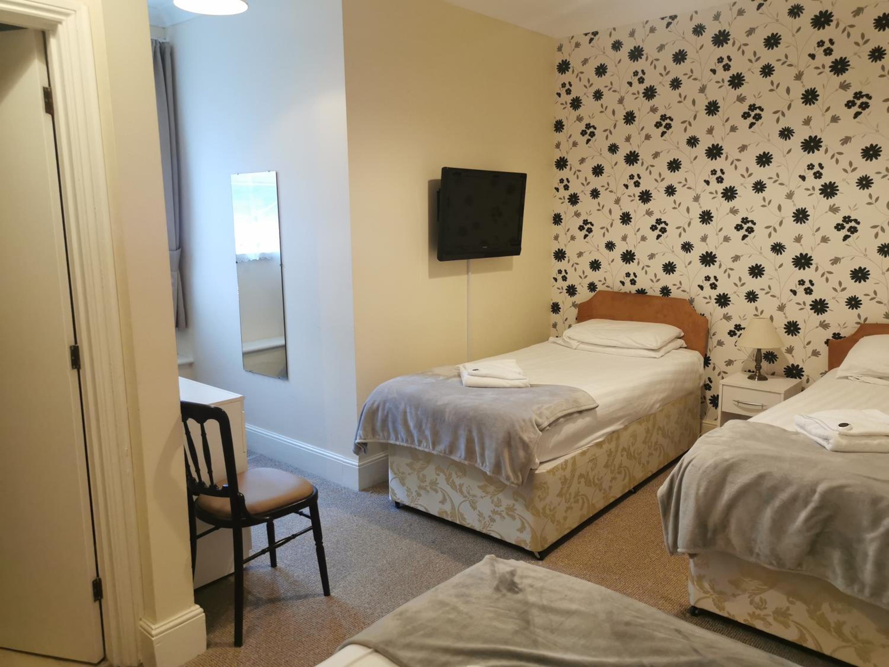 Sandown Vacations - Royal Pier - Property Image 10