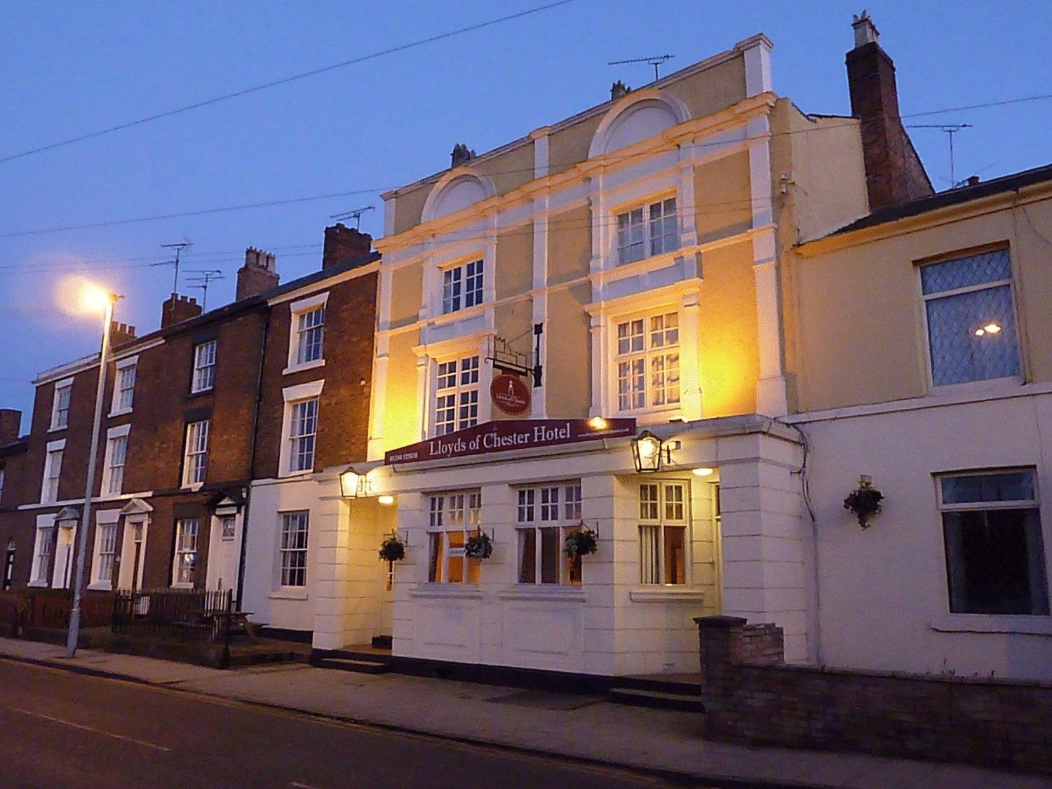 Photo 7