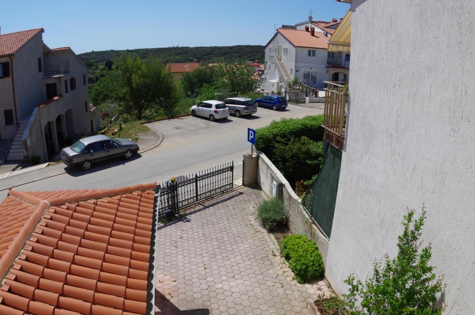 Apartment Leona