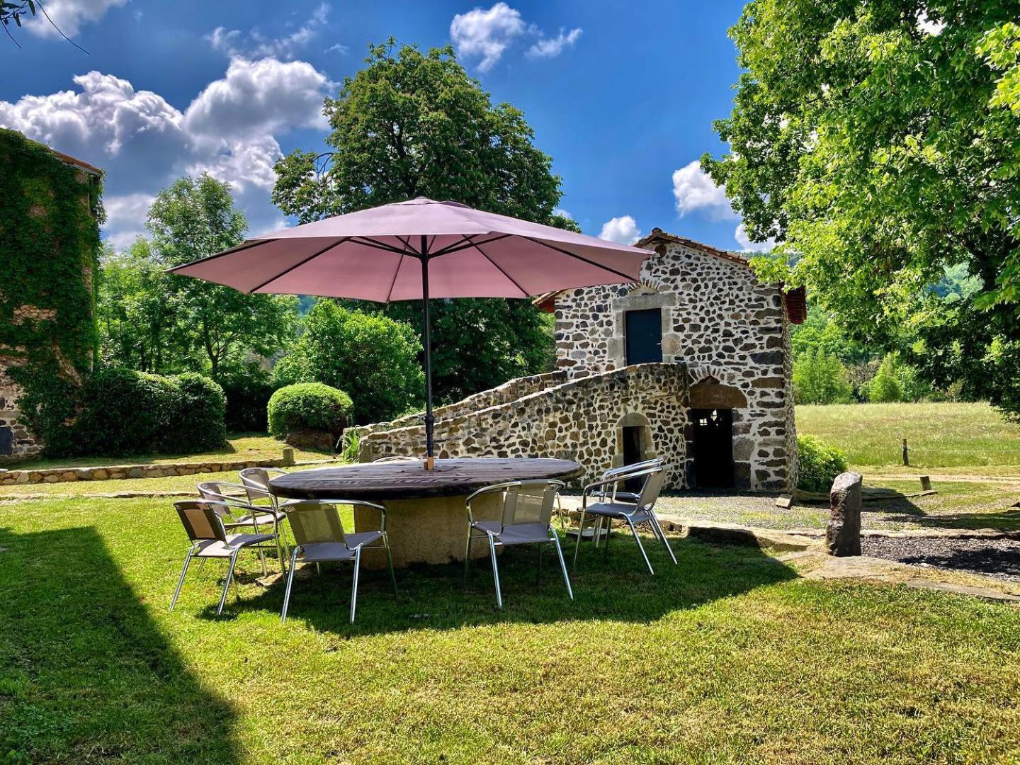 Domaine de la Planche de Melussac view 4