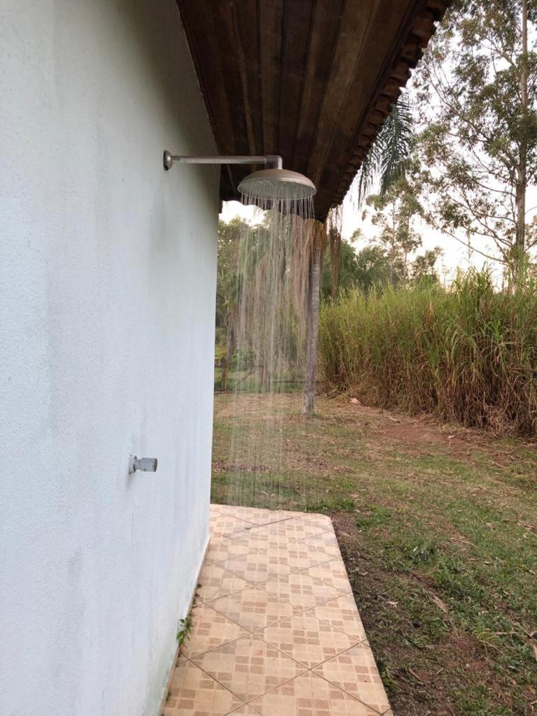 Casa de Campo- no bosque c lareira elétrica