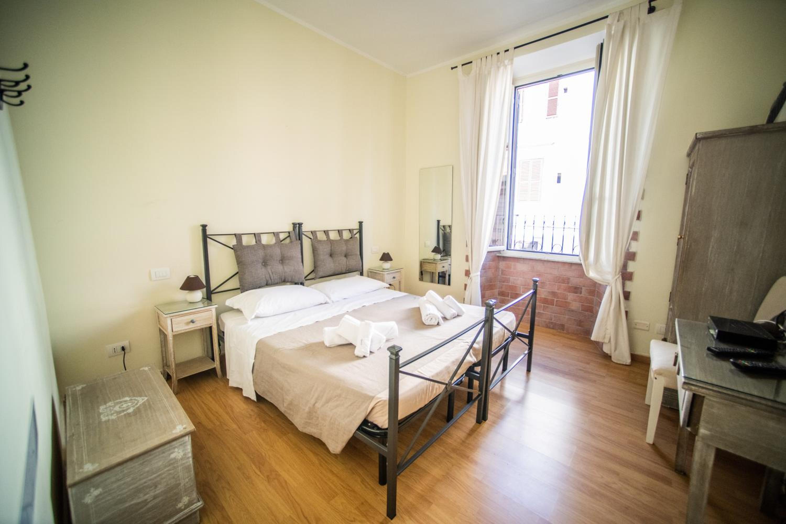 Rione Monti Home