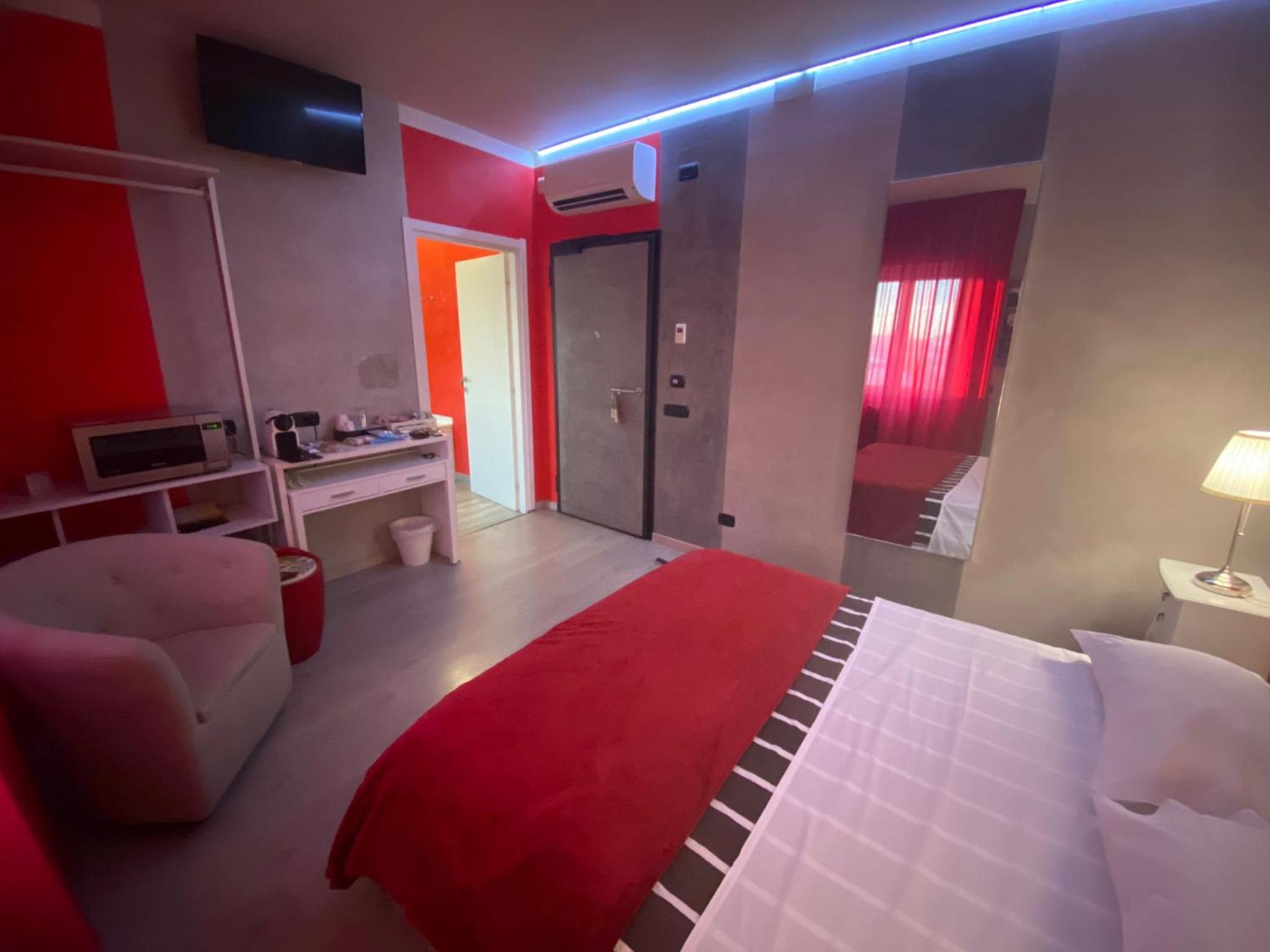 B2In Suite & Office