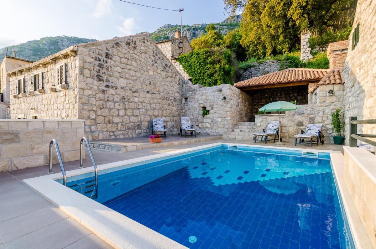 Villa Luciana view 4