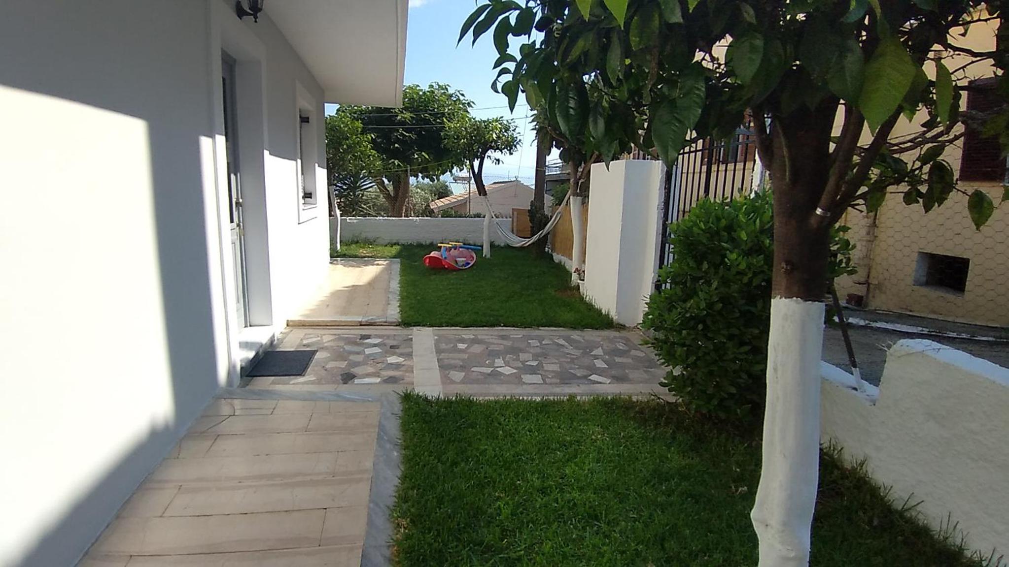 Photo 35