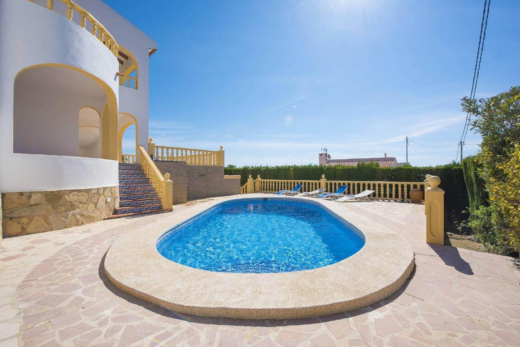 Villa Cactus - PlusHolidays view 3