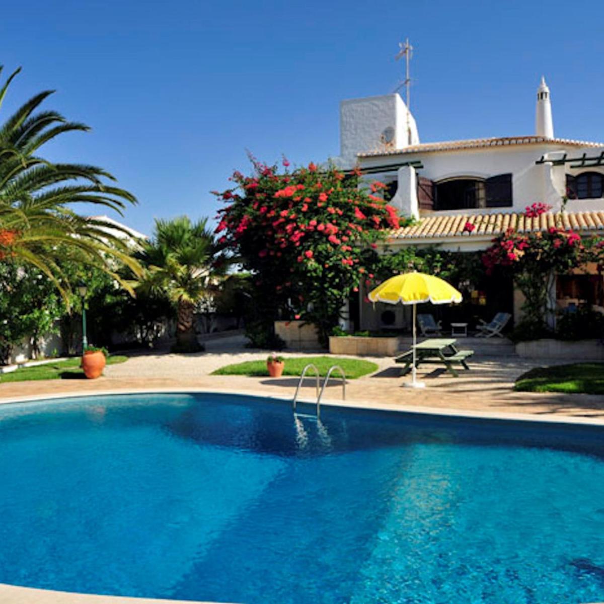 Casa Gondi - Right by Gale Beach - Large lush gardens view 4