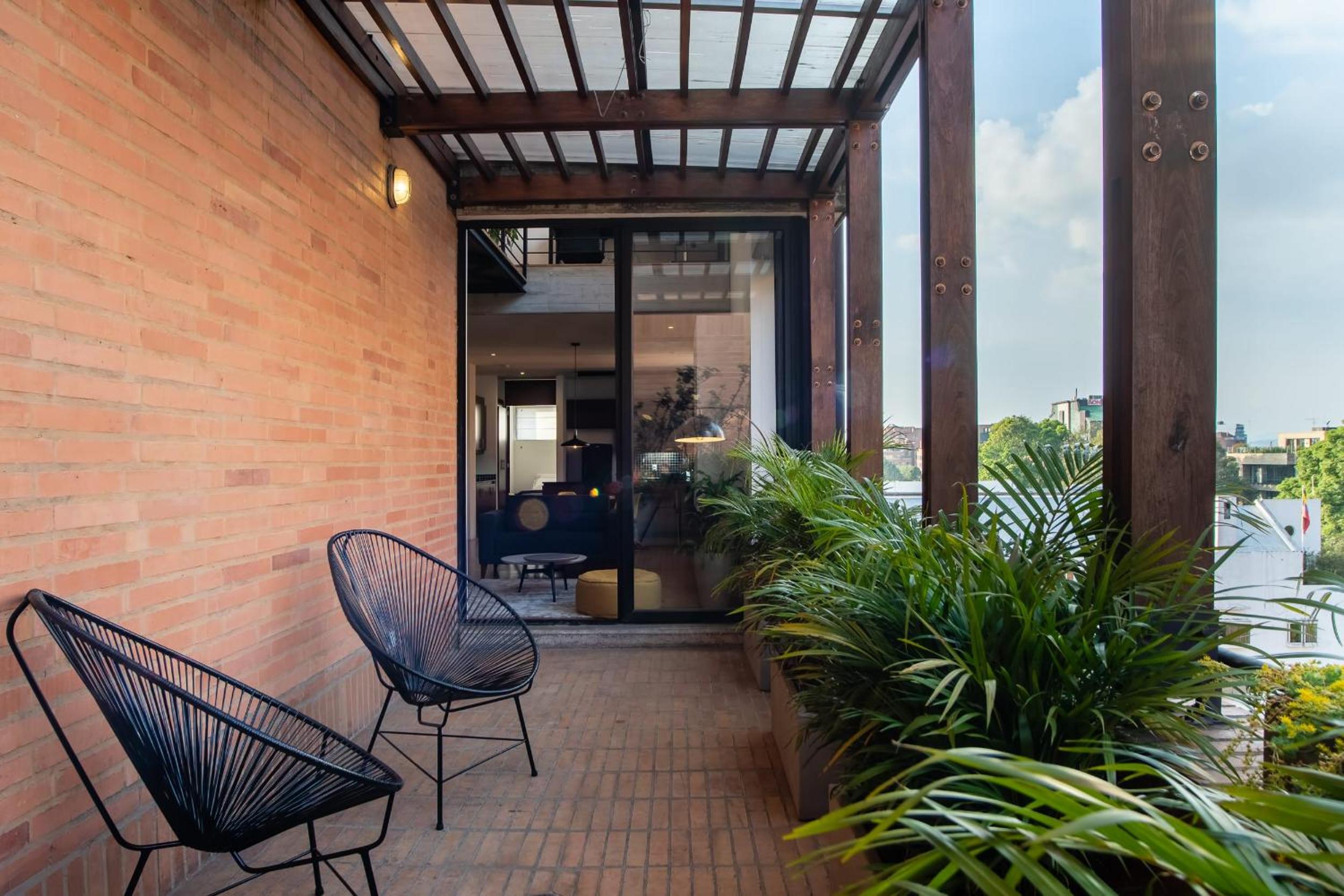 Dazzling Duplex Penthouse in Rosales view 3