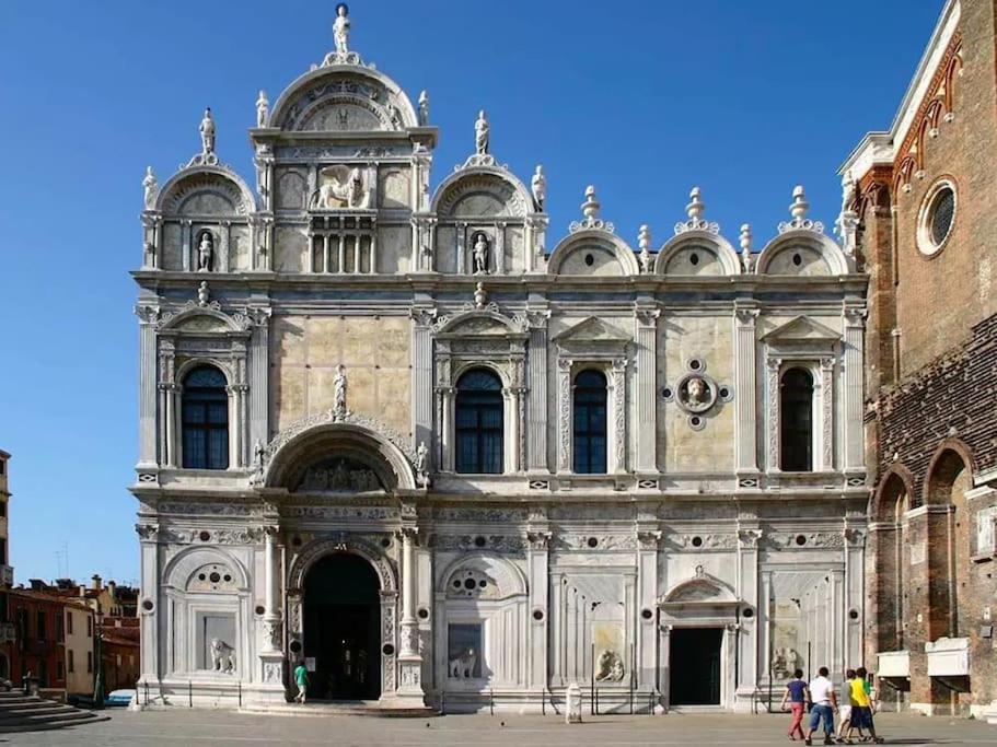 Quiet and comfort in the heart of Venice