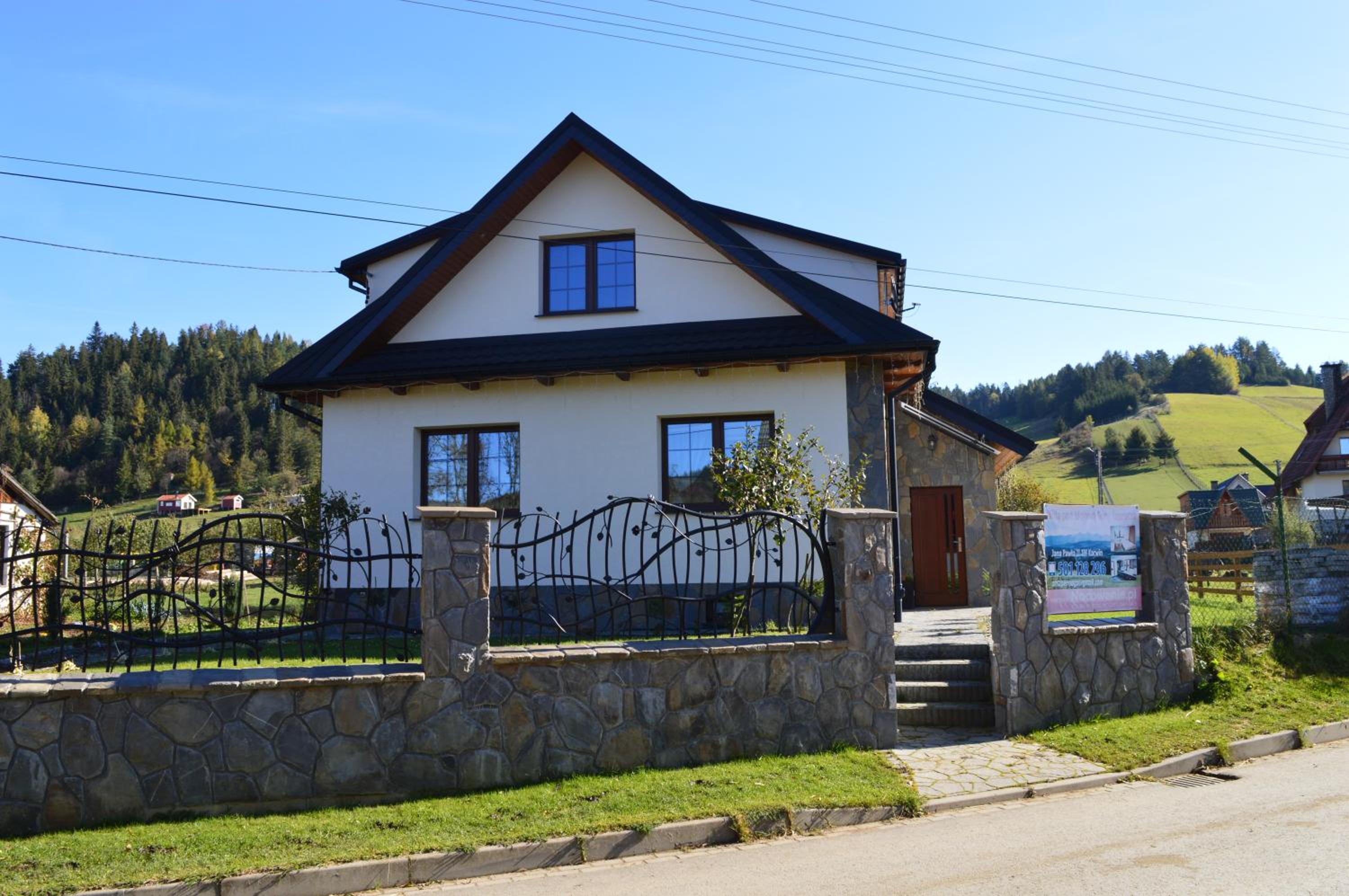 Domek pod Majową Górą view 2
