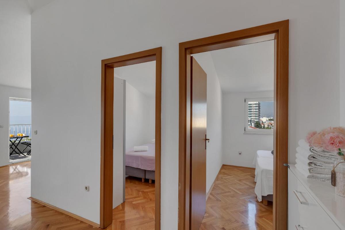 Apartment Nikolina view 4