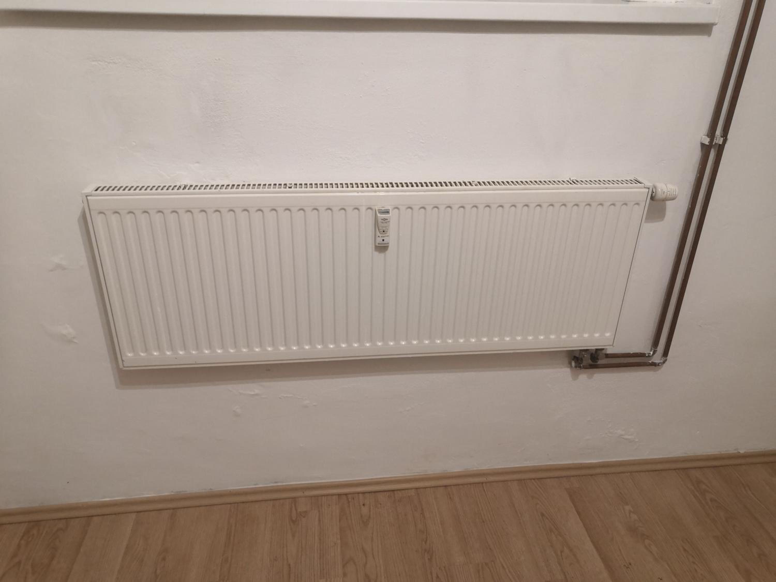 Economy flat 18 minutes from Vaclavske namesti