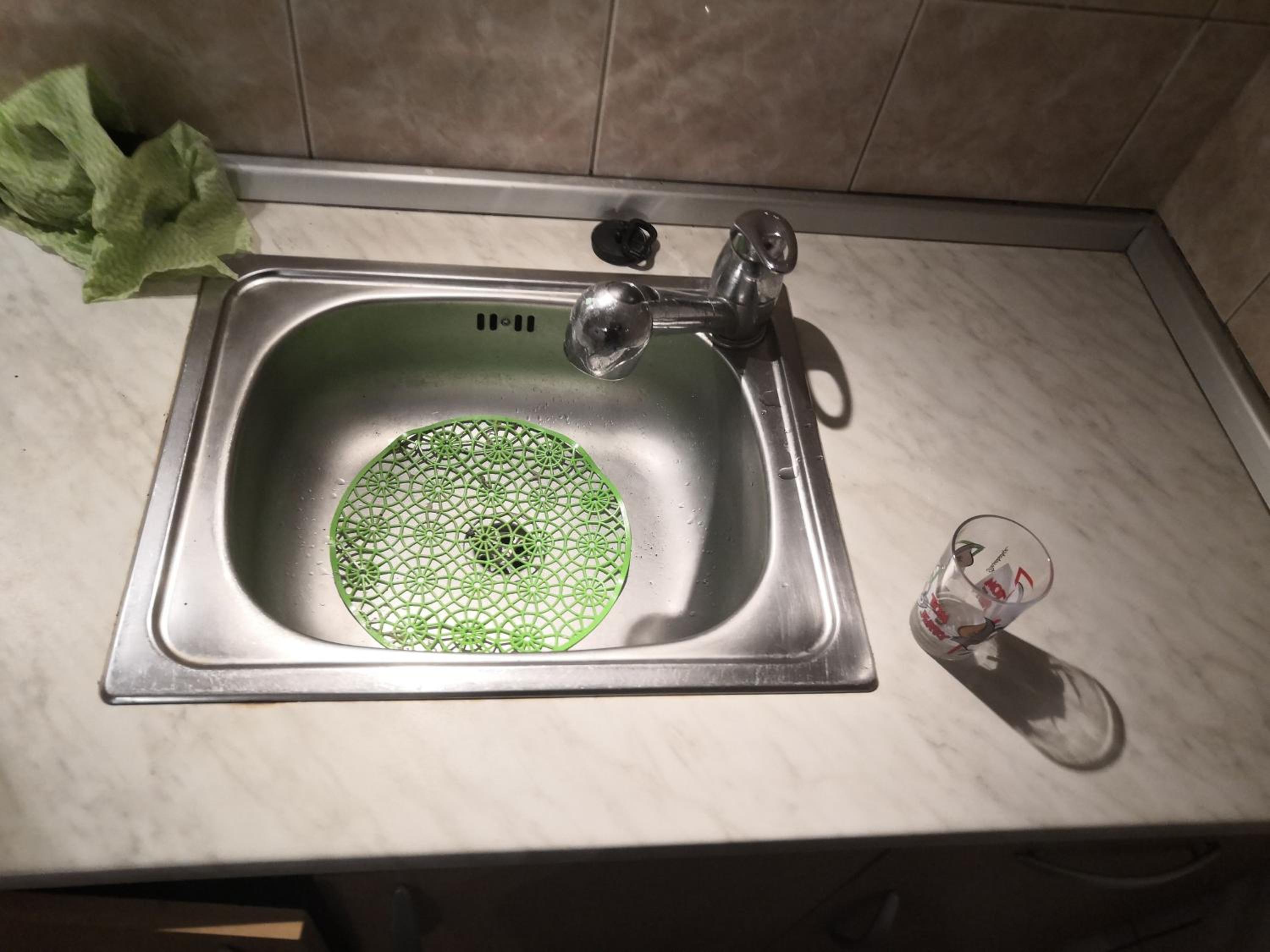 Economy flat 18 minutes from Vaclavske namesti