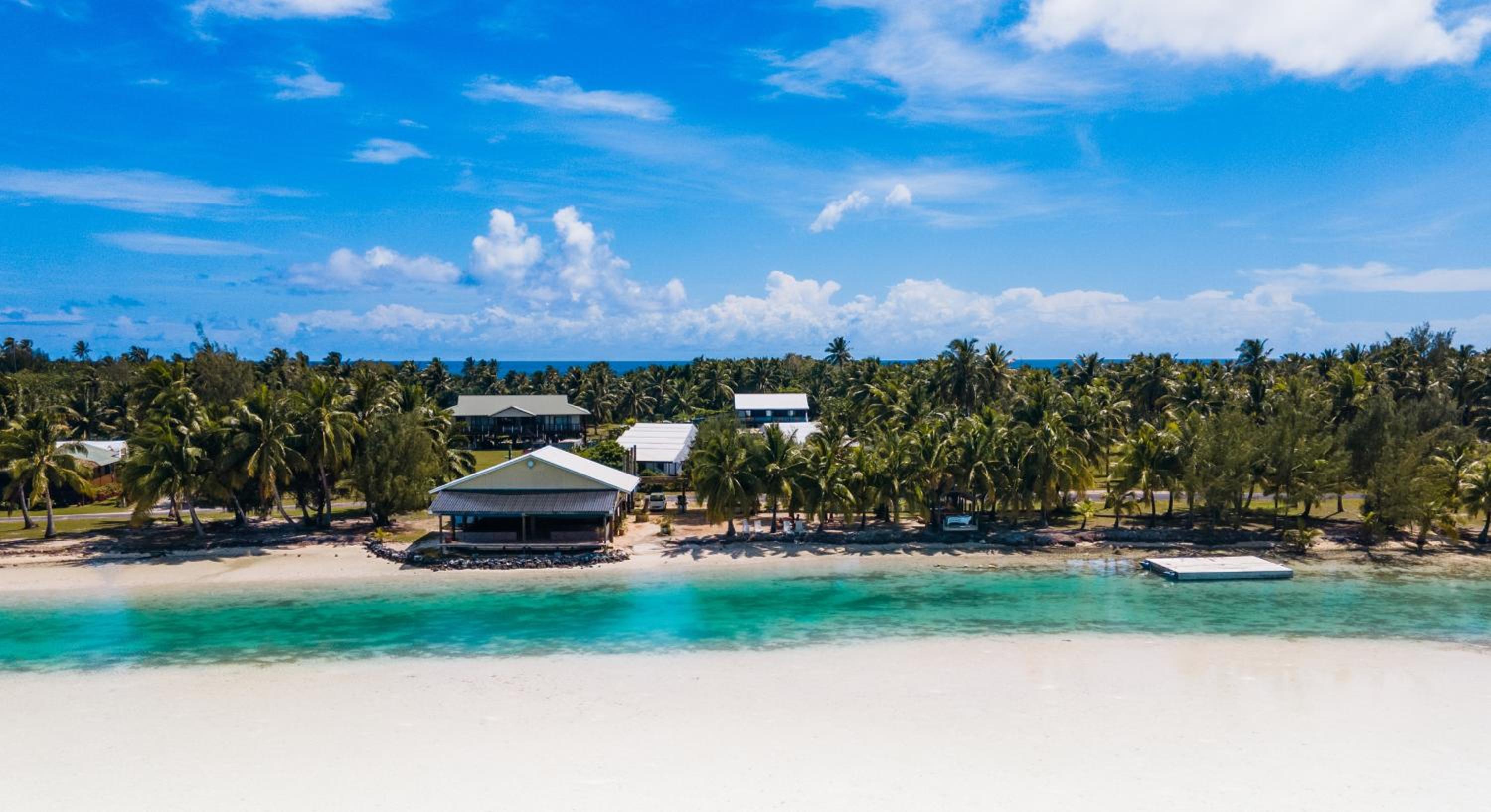 Aitutaki Village