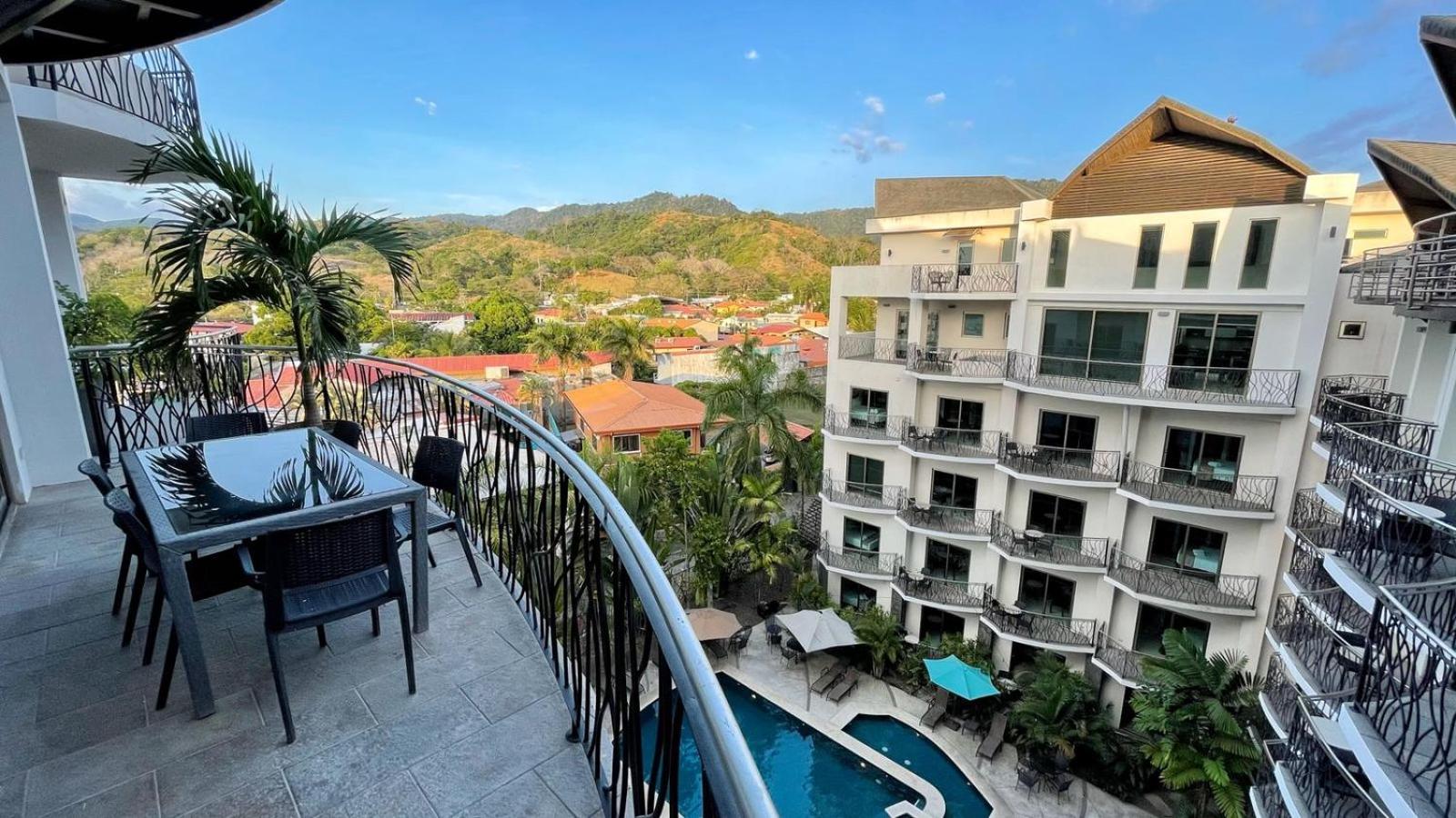 Luxury SKY PENTHOUSES 3-6BR Condo-Hotel at Oceano Jaco