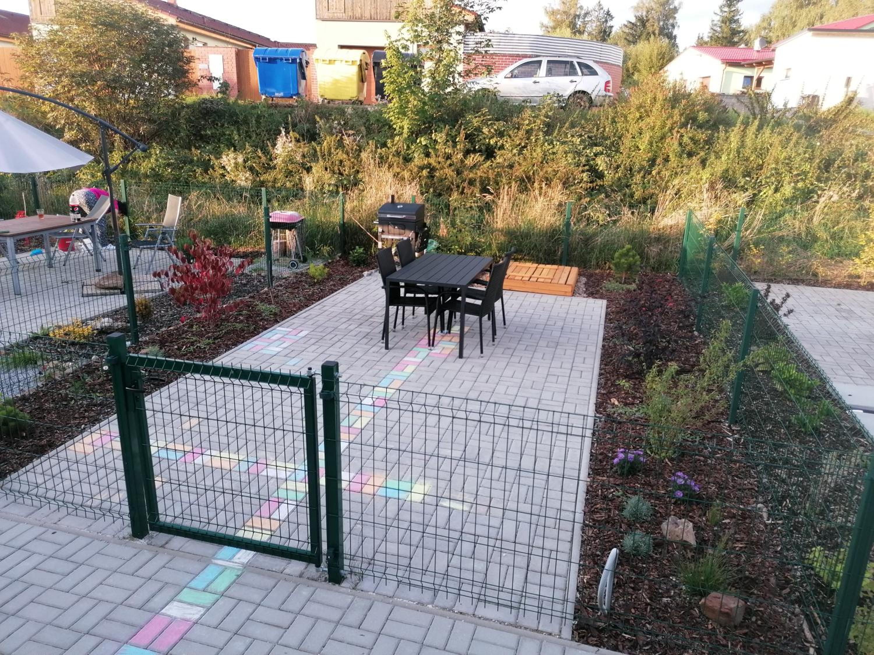 Photo 6