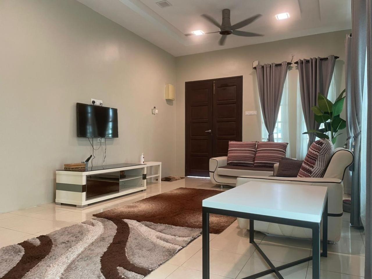 VISTANA INDAH HOMESTAY photo 1