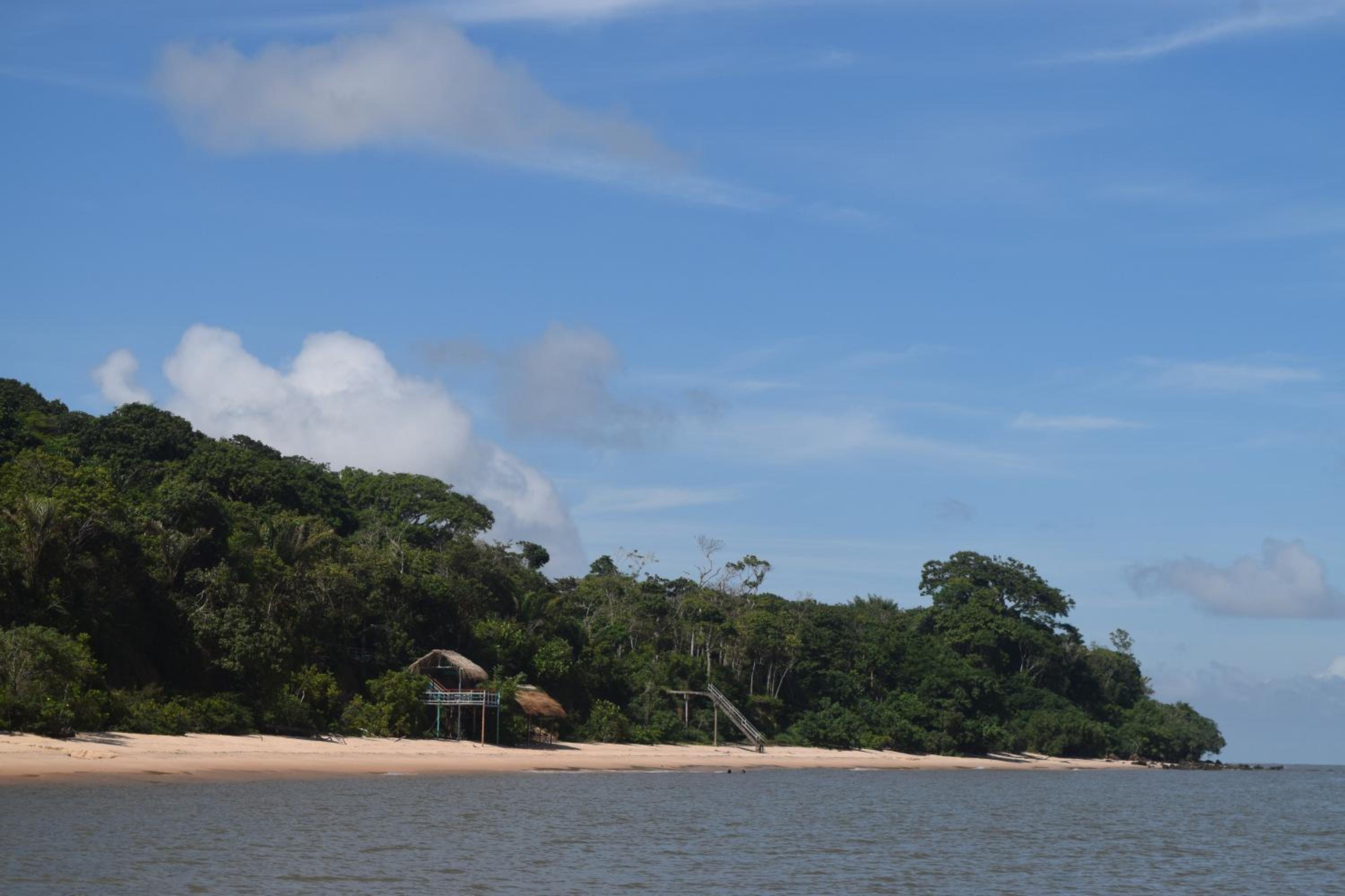 Pousada Grão - Ilha de Cotijuba - Praia do Seringal