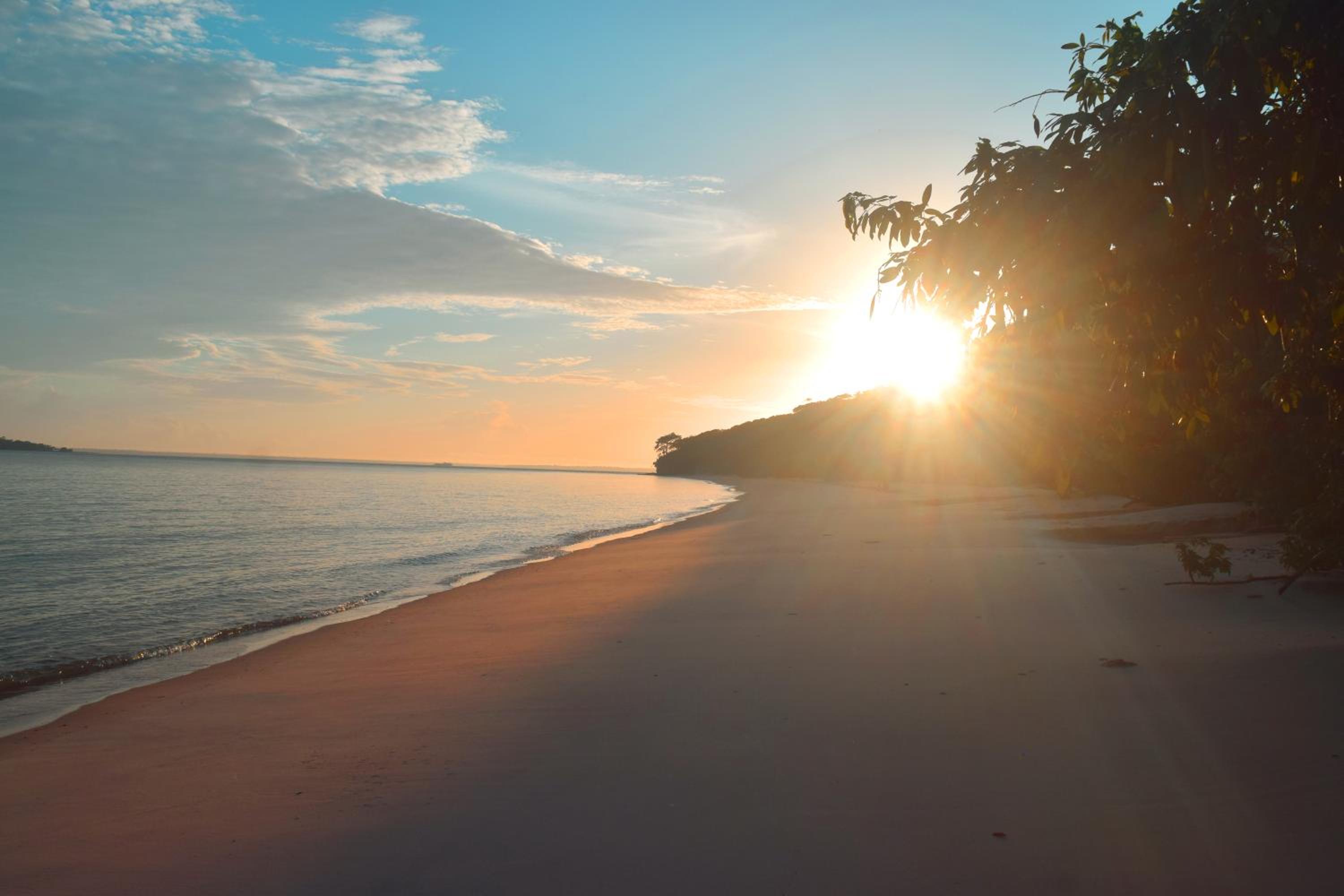 Pousada Grão - Ilha de Cotijuba - Praia do Seringal