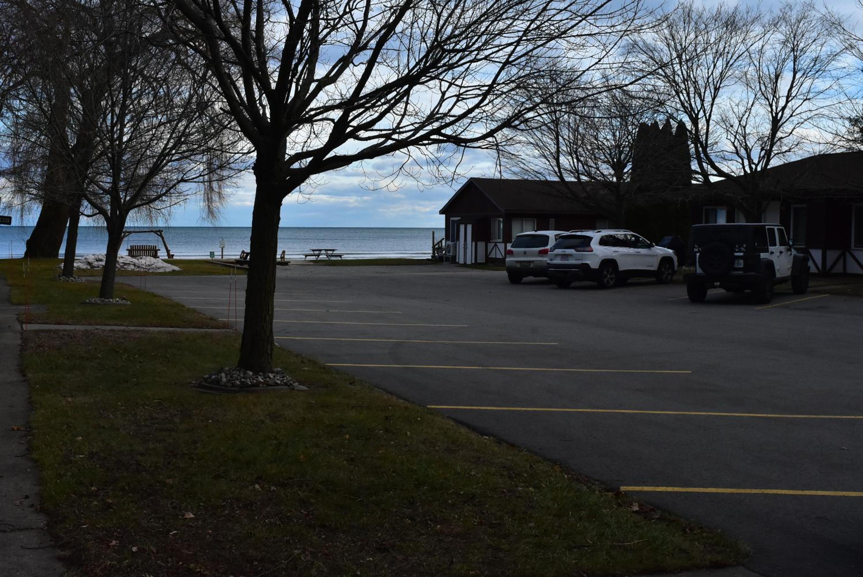 Sunrise Beach Oscoda @ Surfside view 2