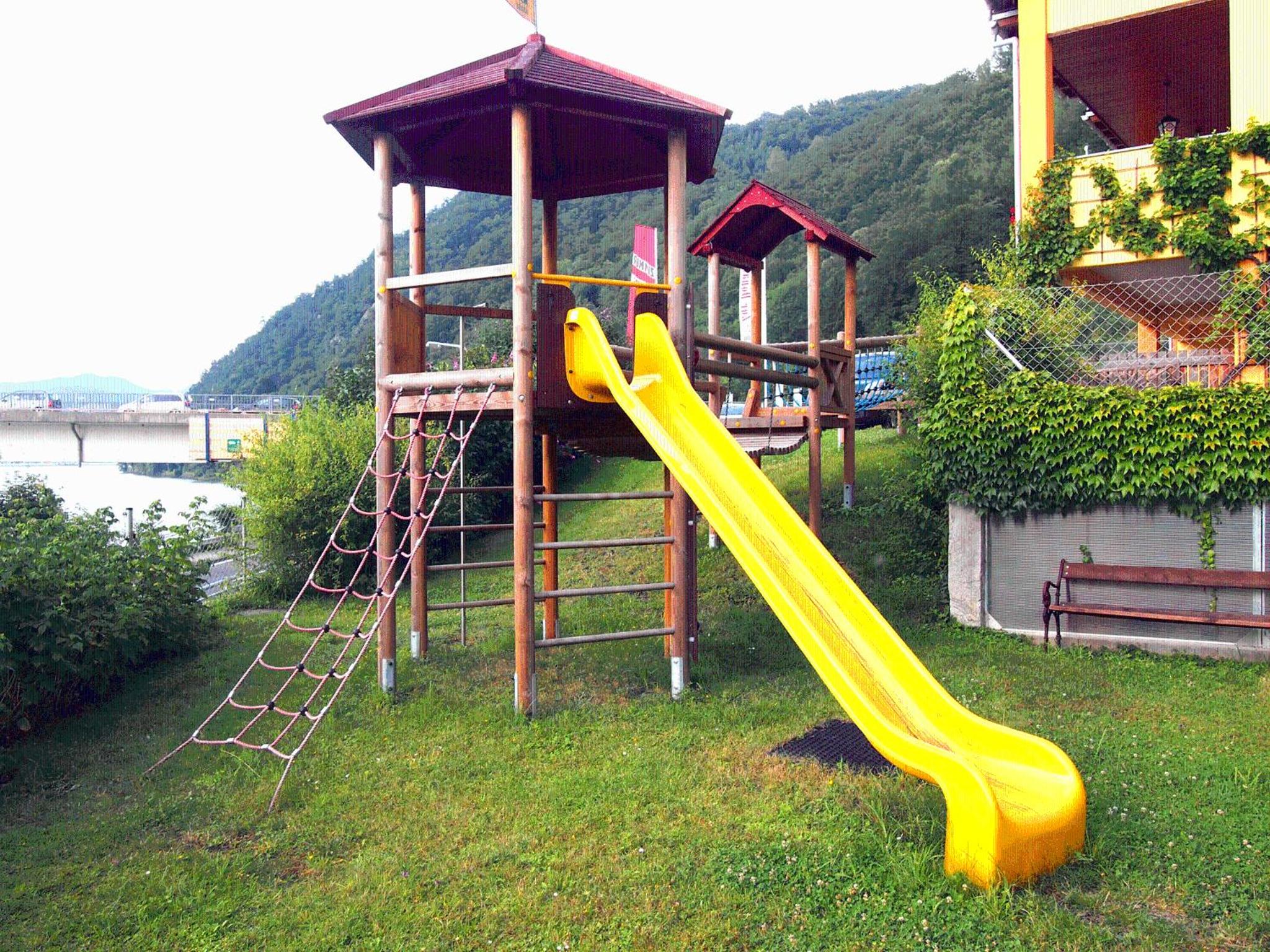 Gasthof zur Donaubrücke