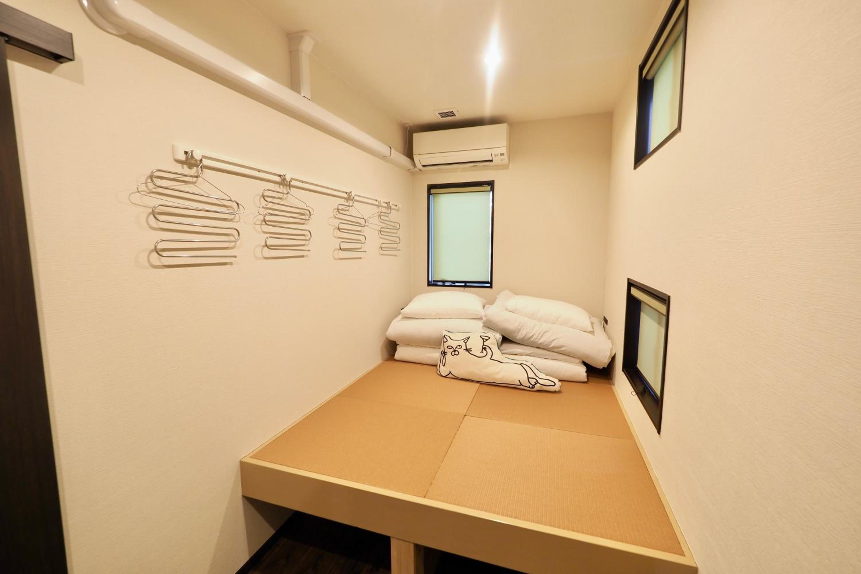 Nekokura Hostel