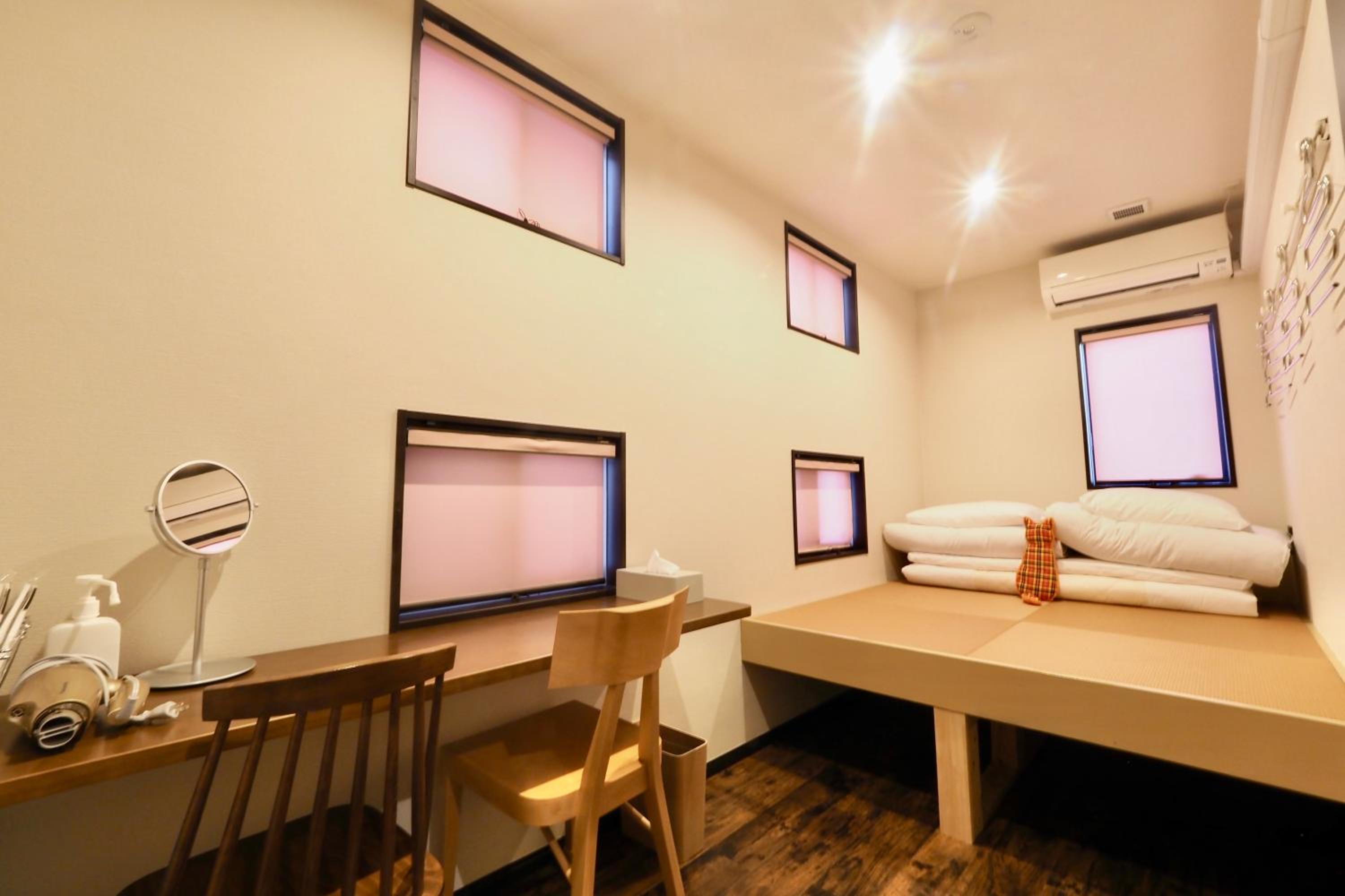Nekokura Hostel