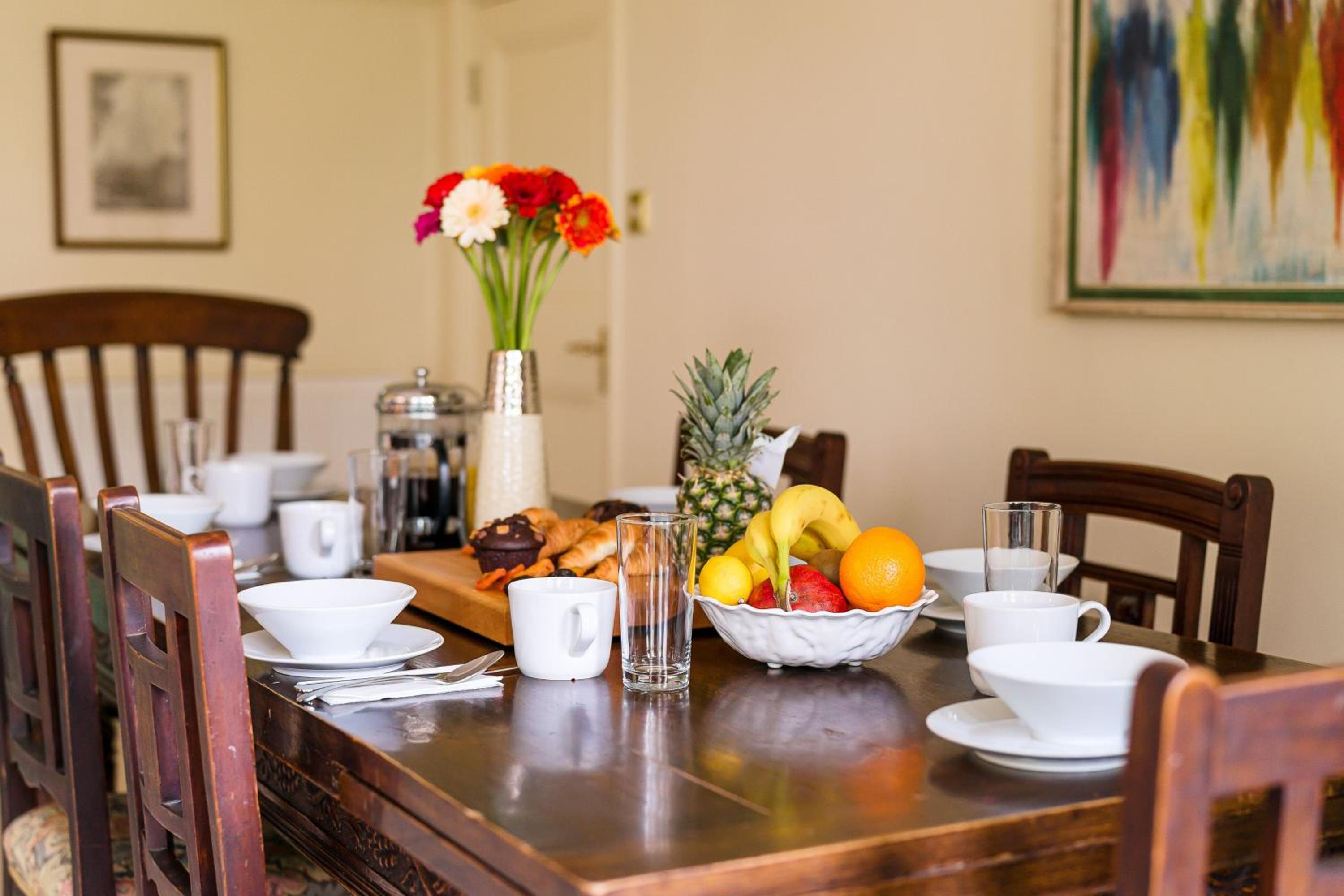Holly House, Sleeps 15, North Norfolk