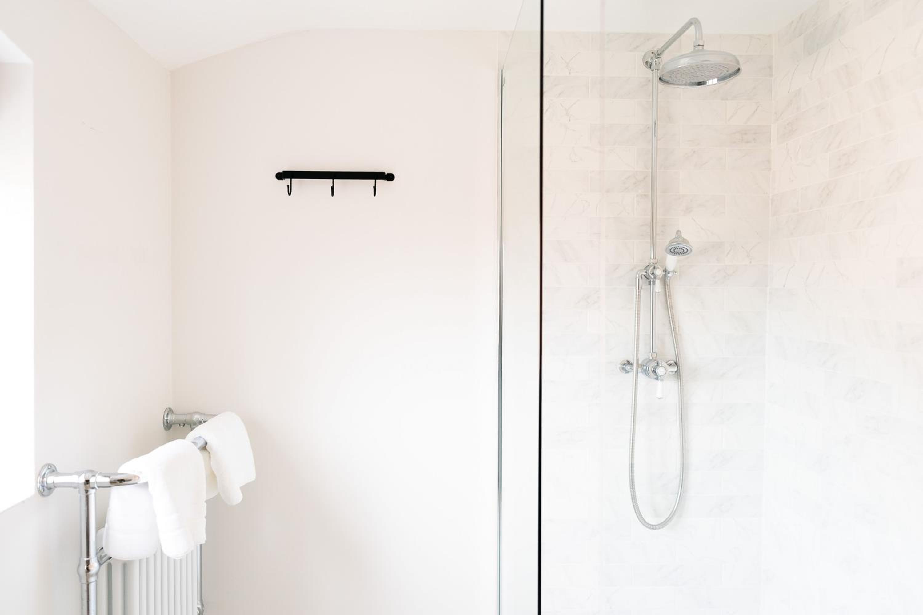 Holly House, Sleeps 15, North Norfolk