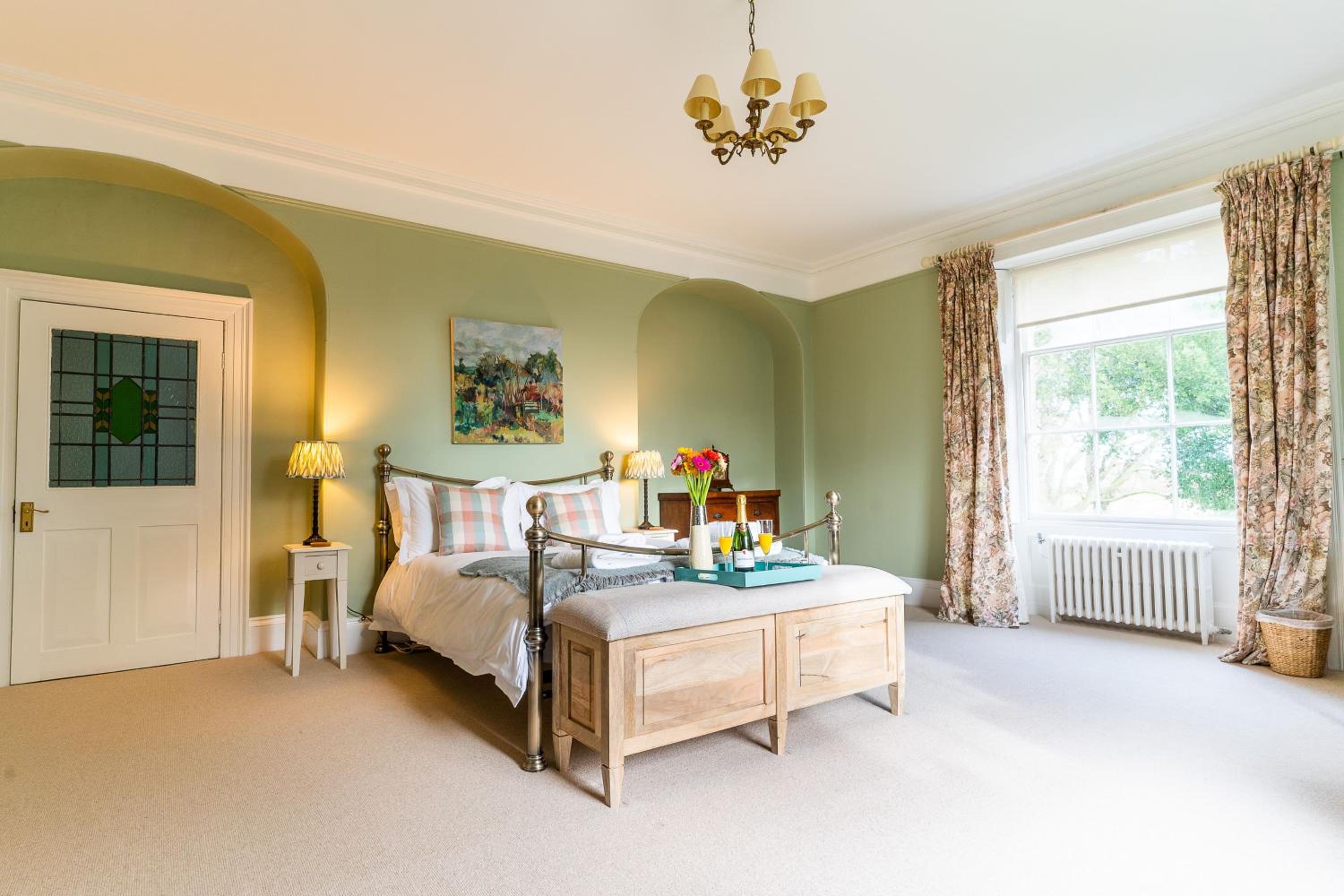 Holly House, Sleeps 15, North Norfolk