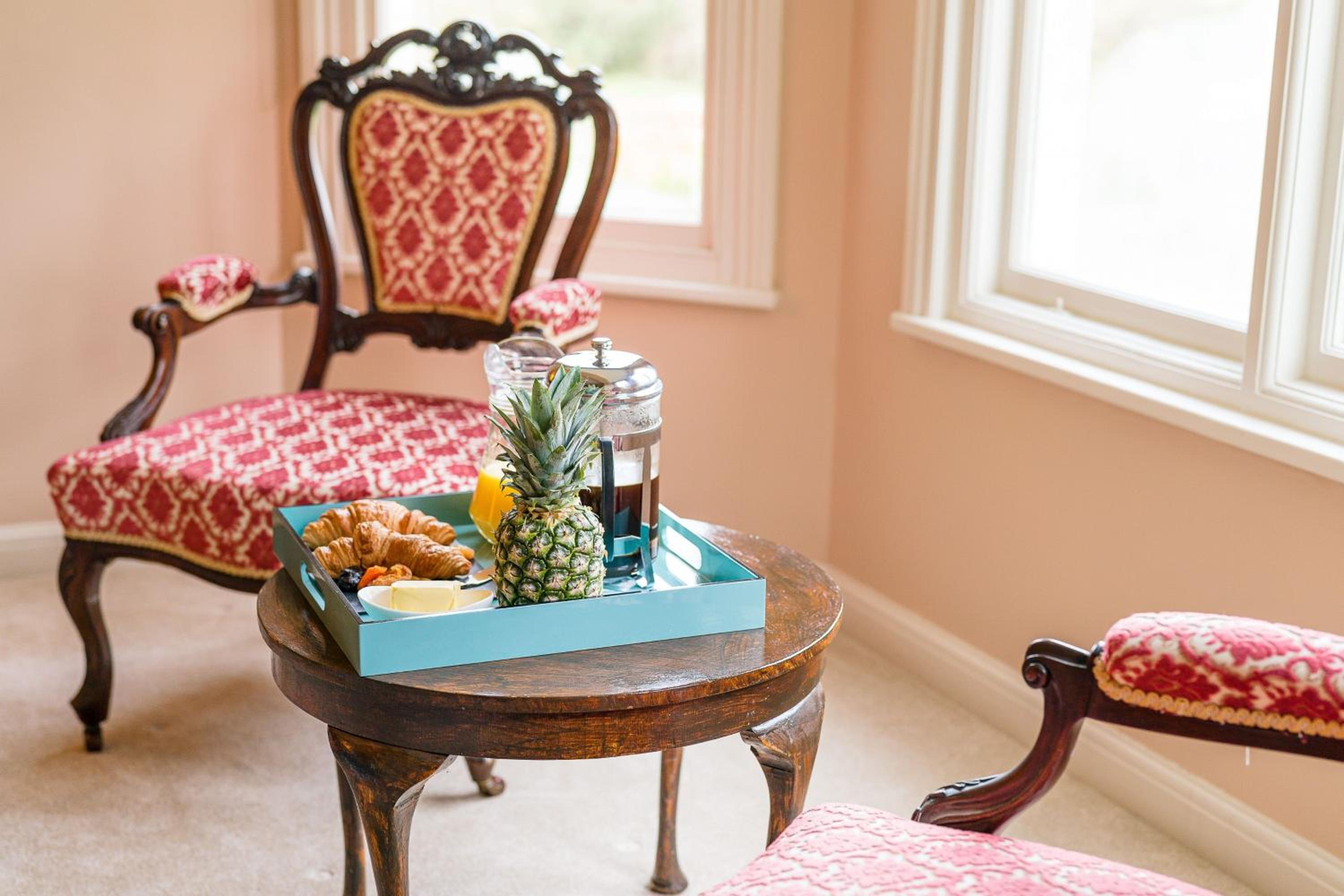 Holly House, Sleeps 15, North Norfolk