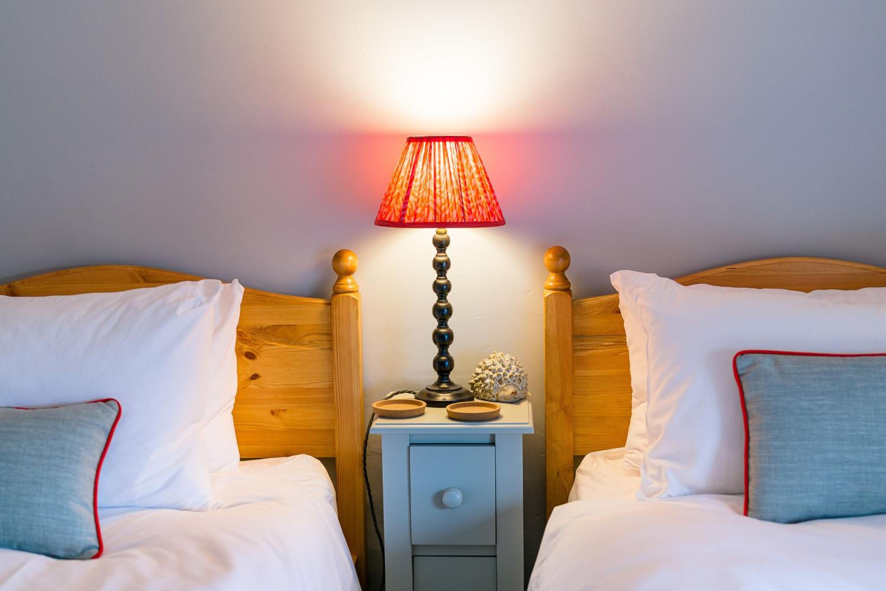 Holly House, Sleeps 15, North Norfolk